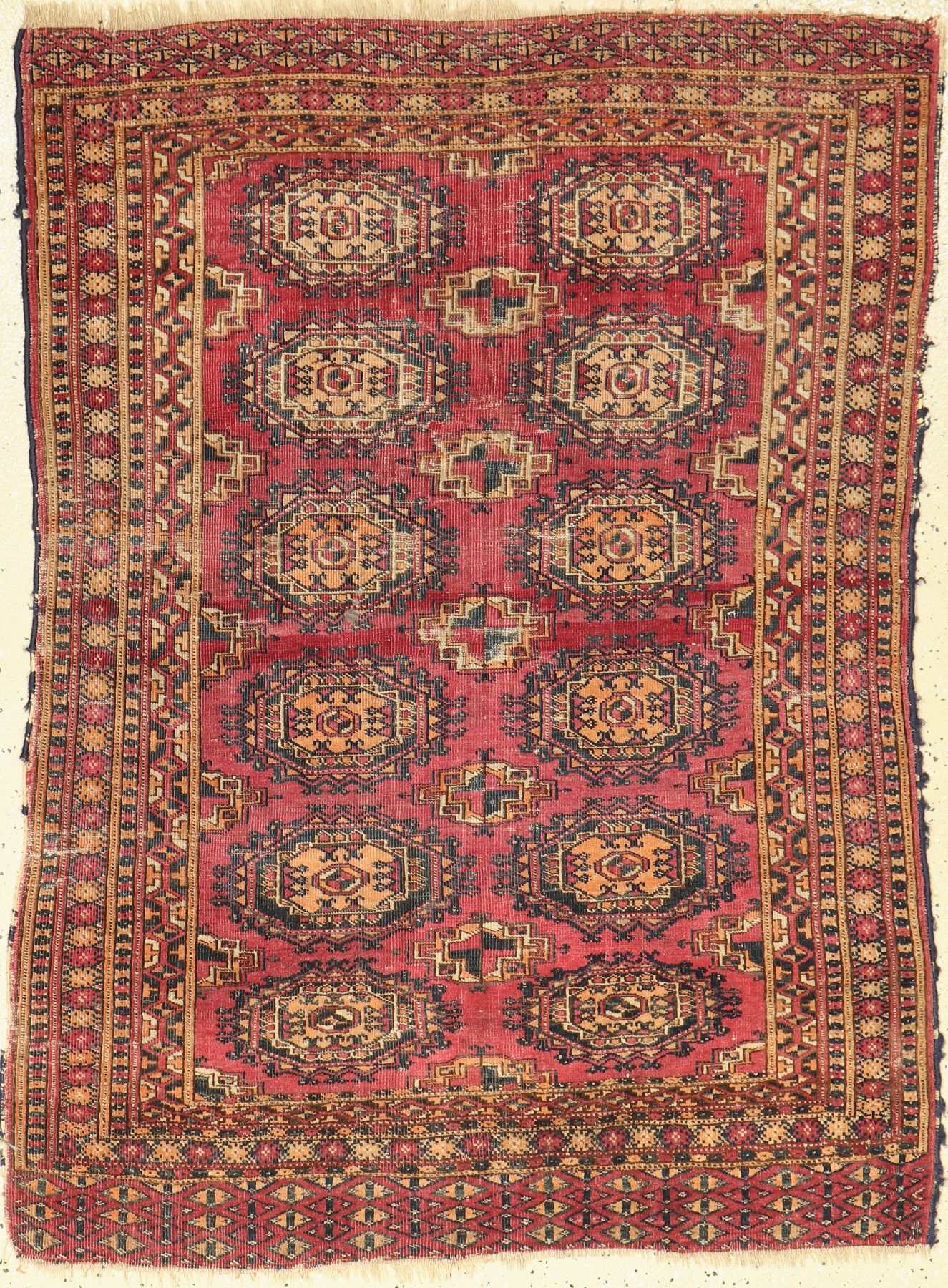 Tekke Bochara antik, Turkmenistan, 19.Jhd.,Wolle auf Wolle, ca. 128 x 94 cm, Alters und Gebrauchsspuren