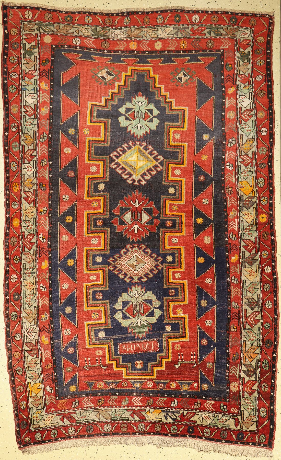 Kazak alt, Kaukasus, datiert um 1945 Wolle auf Wolle, ca. 235 x 150 cm, EHZ: 4