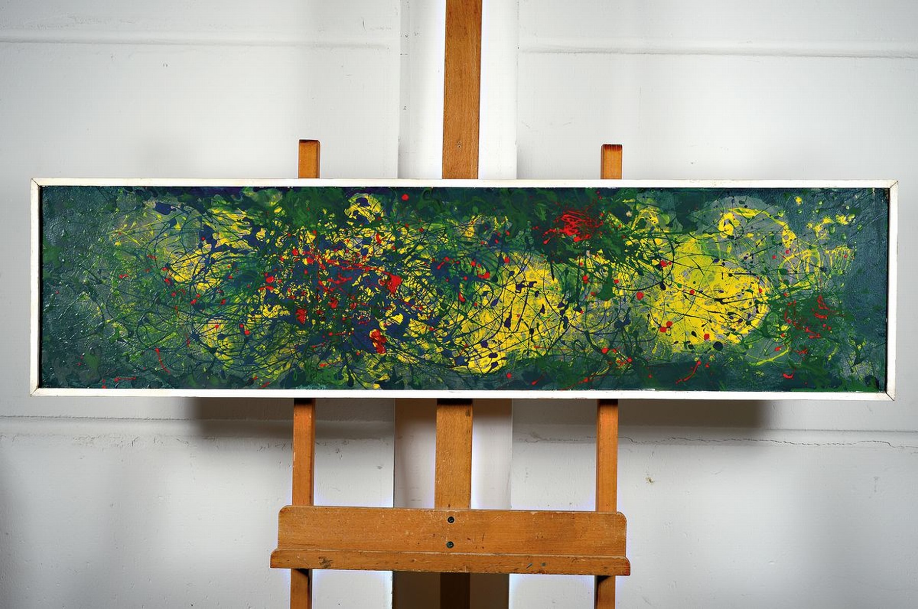 Detail k: Unbekannter Künstler des 20. Jh., Abstrakte Komposition, Acryl auf Hartfaser, mit Bleistift datiert 1961, kleinere Farbabsplitterungen, ca. 30x120cm