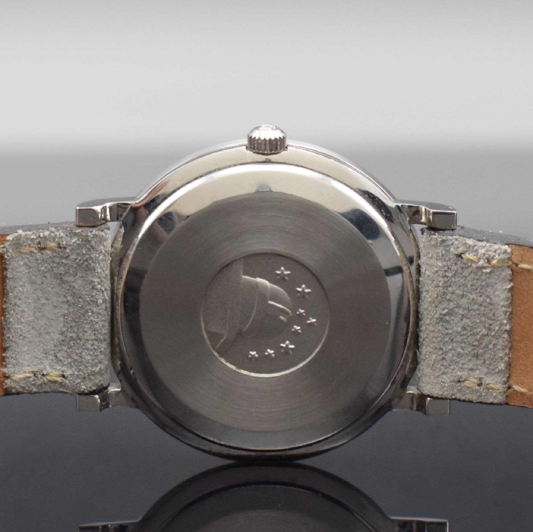 Detail e: OMEGA Constellation Chronometer Herrenarmbanduhr in Edelstahl, Schweiz um 1974, Automatik, Ref. 157.0001, 3-teil. Geh., Boden & Glasrand aufgedr., ...