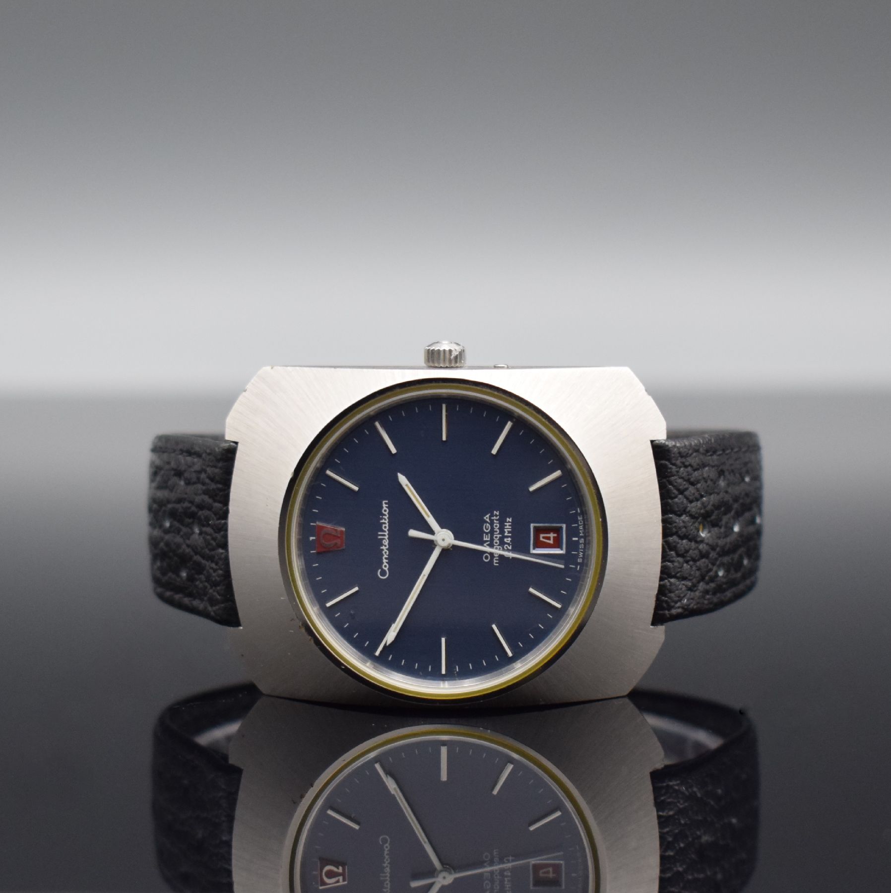 OMEGA Constellation Megaquartz PROTOTYP Nr. 3803 sehr seltene Herrenarmbanduhr in Stahl, Schweiz um 1971, Quarz 2,4 MHz, schweres 2- tlg. Geh., Boden ...