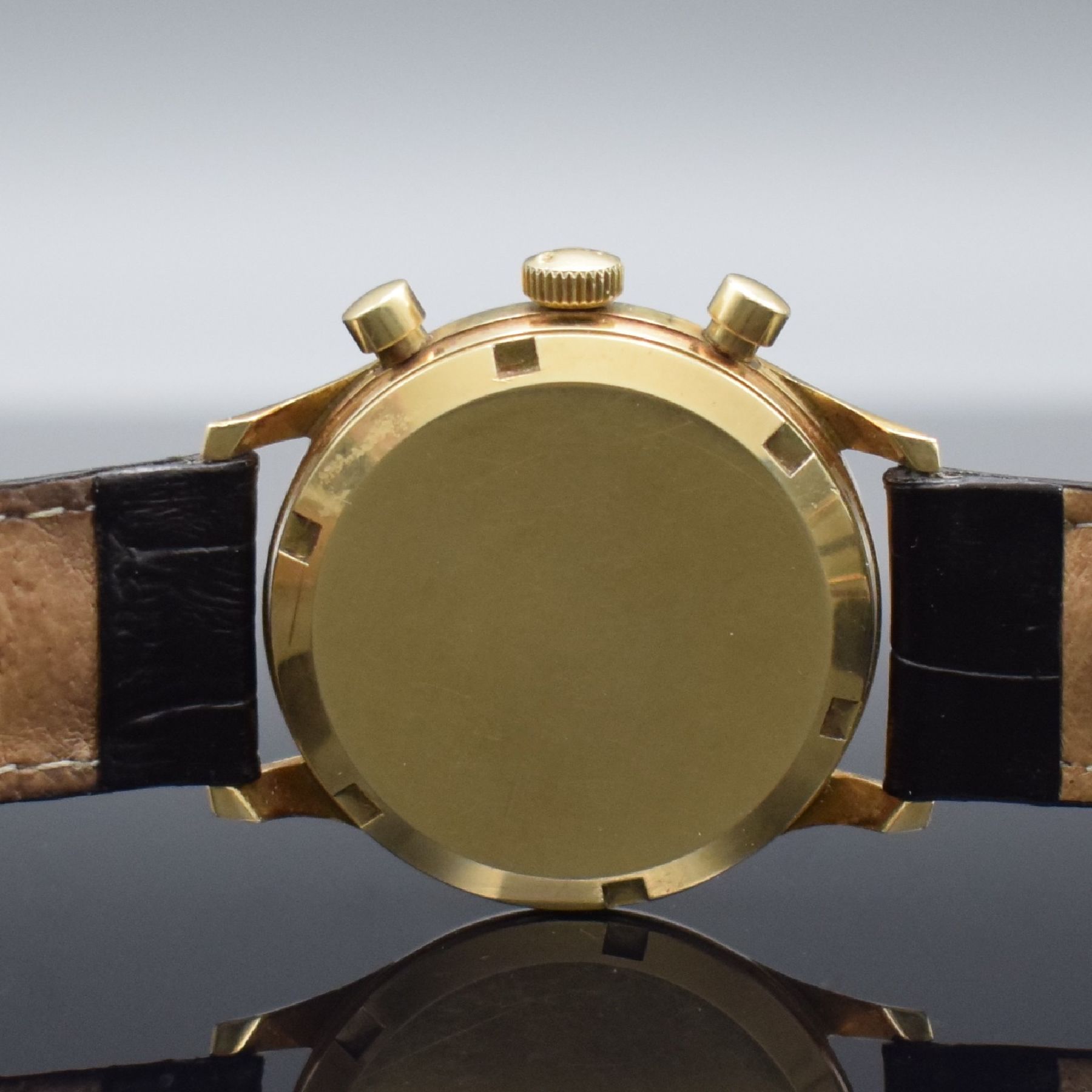 Detail d: GALLET Yachting-Chronograph im verschraubtem GG 585/000 Gehäuse mit Kal. Excelsior Park 4- 68, Schweiz um 1960, 2-teil. Geh., silb. Zifferbl. m. ...