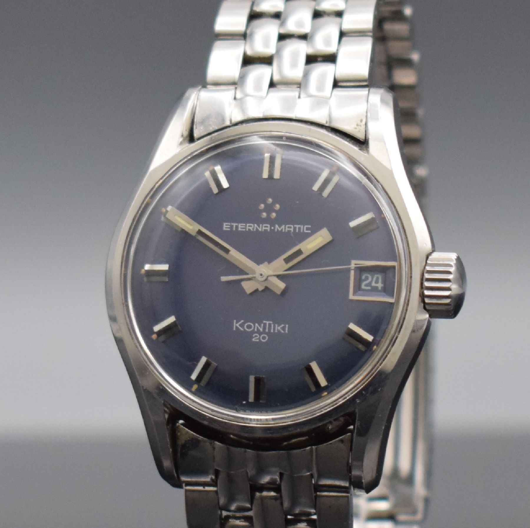 Detail c: ETERNA-MATIC KonTiki 20 Herrenarmbanduhr in Stahl & original Gay Freres Stahlband, Schweiz um 1970, Automatik, 2-teil. Gehäuse Ref. 130TT, Boden m. ...