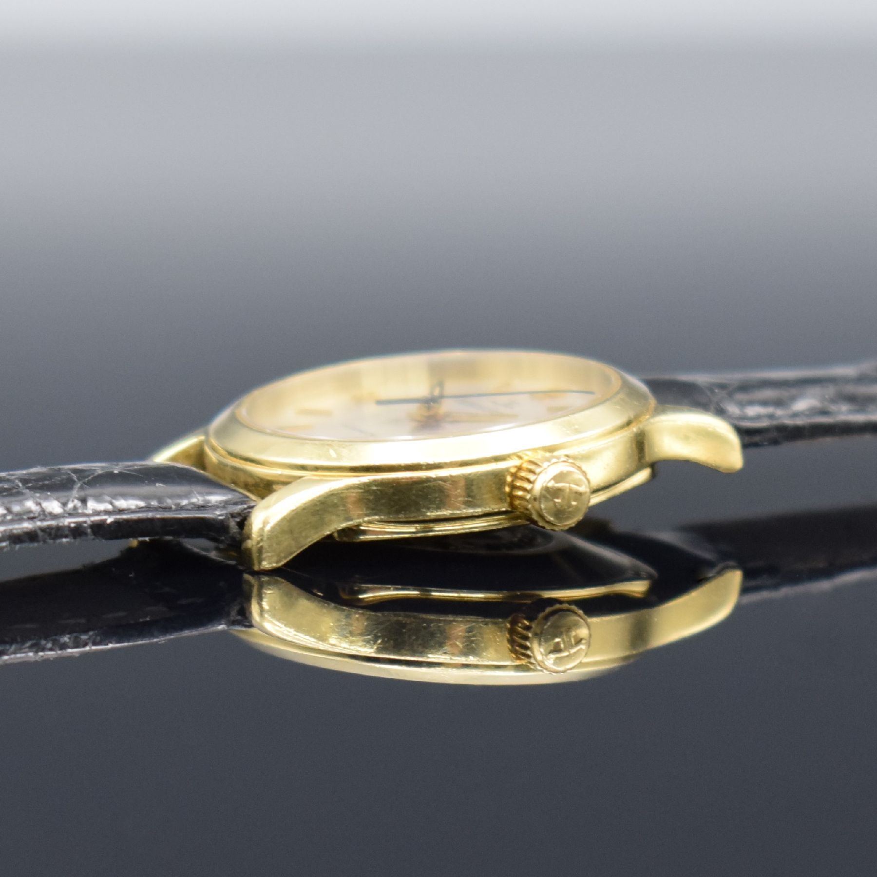 Detail d: Jaeger-LeCoultre Master Control Damenarmbanduhr in GG 750/000, Schweiz um 1995, Automatik, schweres Gehäuse Ref. 140.1.360, Boden 4-fach verschr., ...