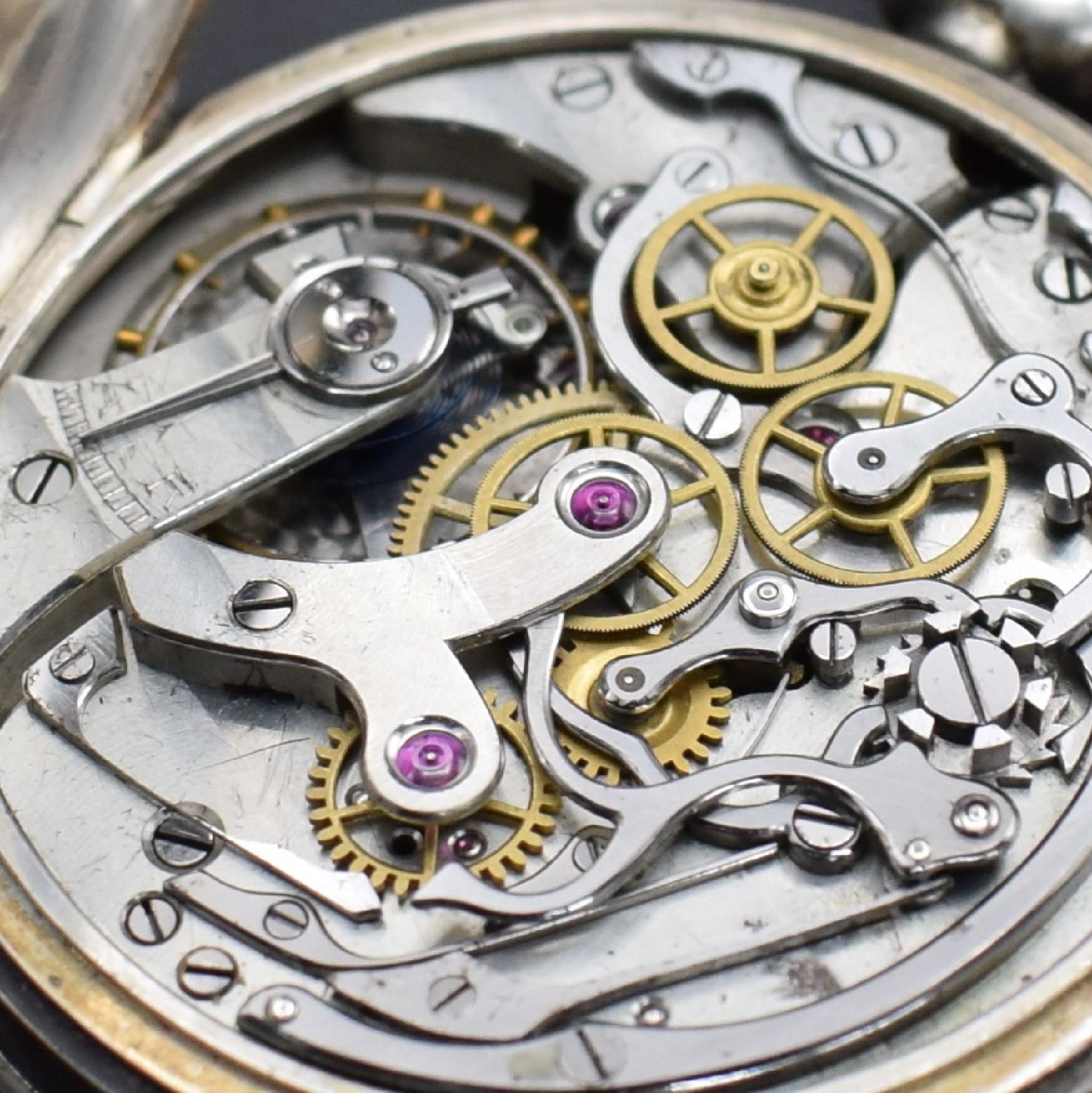 Detail i: Hy MOSER & Co. seltener früher großer Herrenchronograph in Silber, Schweiz um 1915, Handaufzug, glattes Scharniergeh., Glasrand aufgedr., bewegl. ...