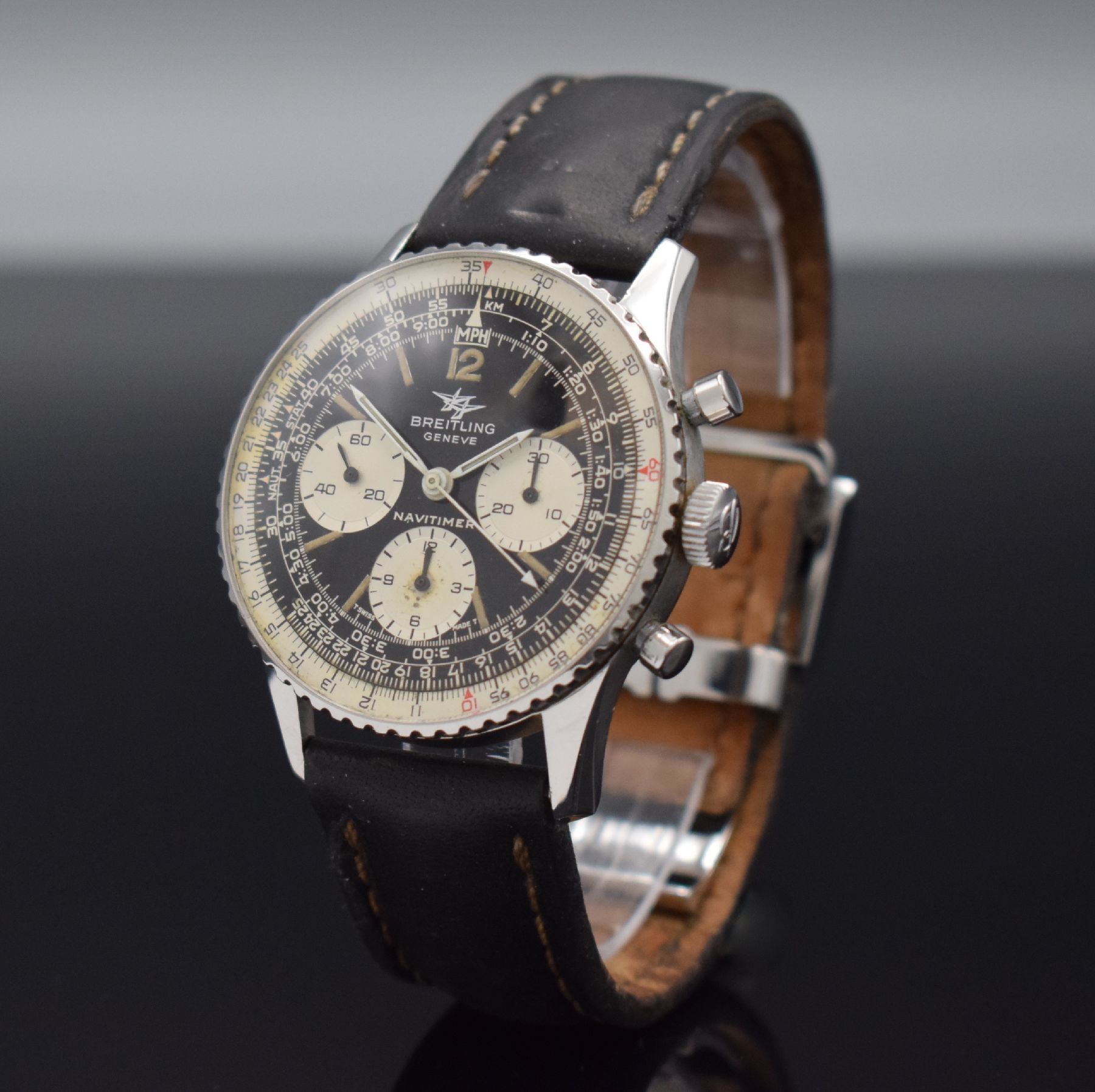 Detail b: BREITLING Navitimer Herrenarmbanduhr mit Schaltradchronograph in Stahl, Schweiz um 1964, Handaufzug, Ref. 806, Boden aufgedr., spät. orig. Breitling ...