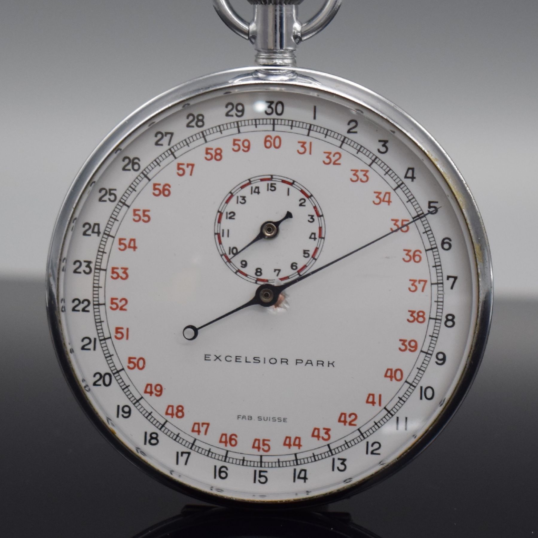 Detail a: EXCELSIOR PARK seltene große Stoppuhr 70 mm, Schweiz um 1930, verchr. Scharniergehäuse, Emailzifferbl. m. schwarzer & roter Skala, 30 Sekunden ...