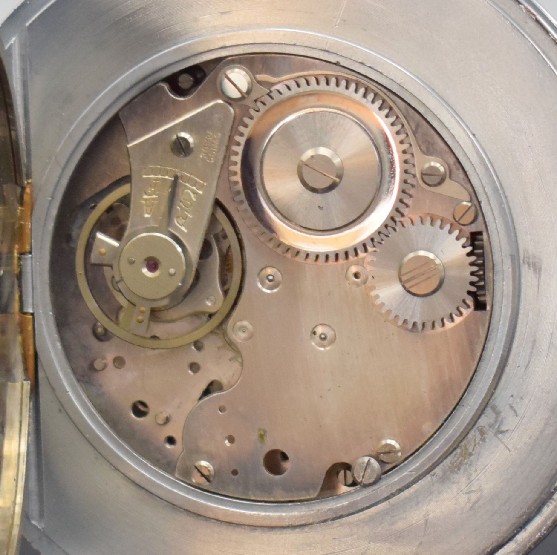 Detail f: EXCELSIOR PARK seltene große Stoppuhr 70 mm, Schweiz um 1930, verchr. Scharniergehäuse, Emailzifferbl. m. schwarzer & roter Skala, 30 Sekunden ...