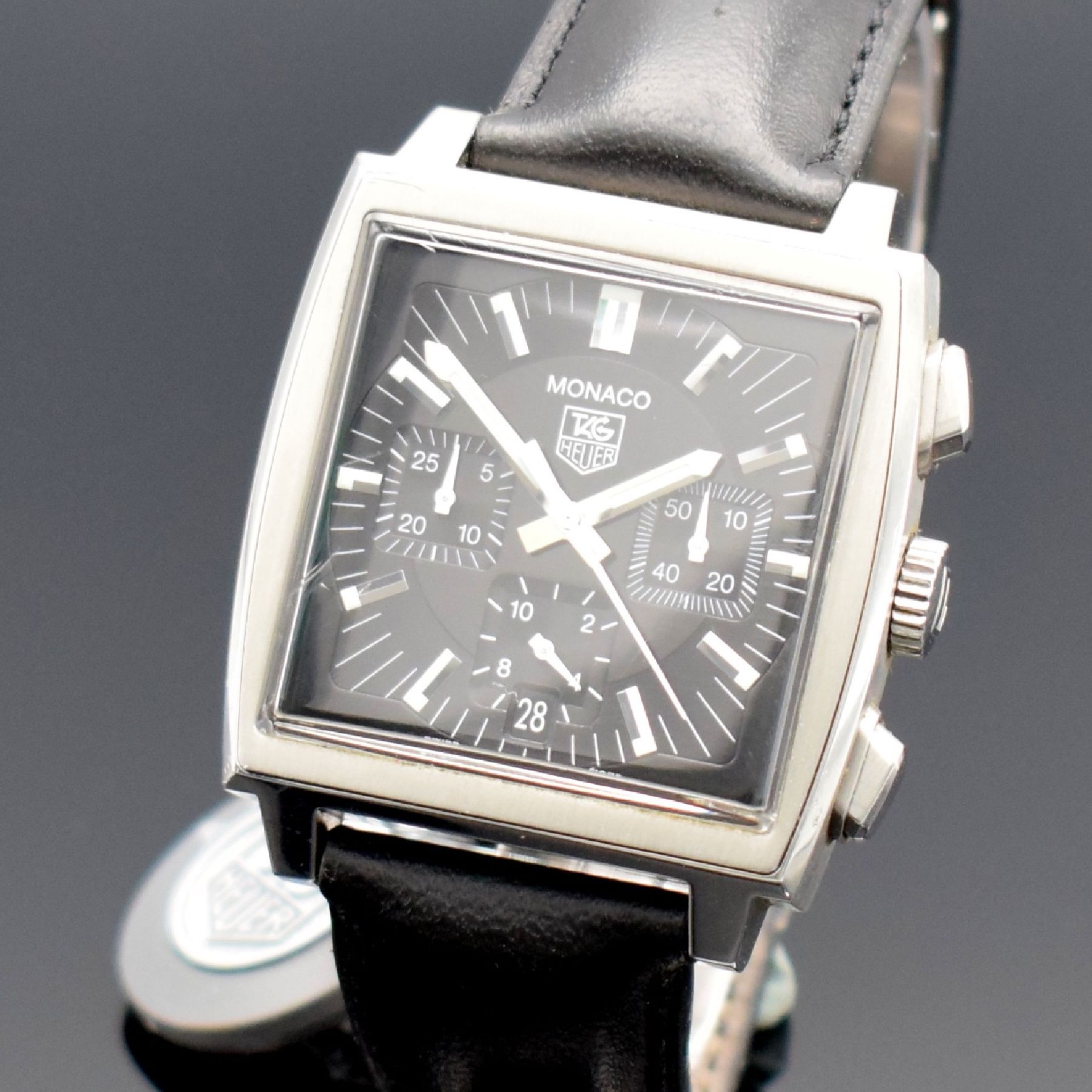 Detail c: TAG HEUER MONACO Herrenarmbanduhr mit Chronograph Ref. CW2111-0, Schweiz um 2005, Automatik, Edelstahlgeh., Boden 4-fach verschr., orig. Lederband m. ...