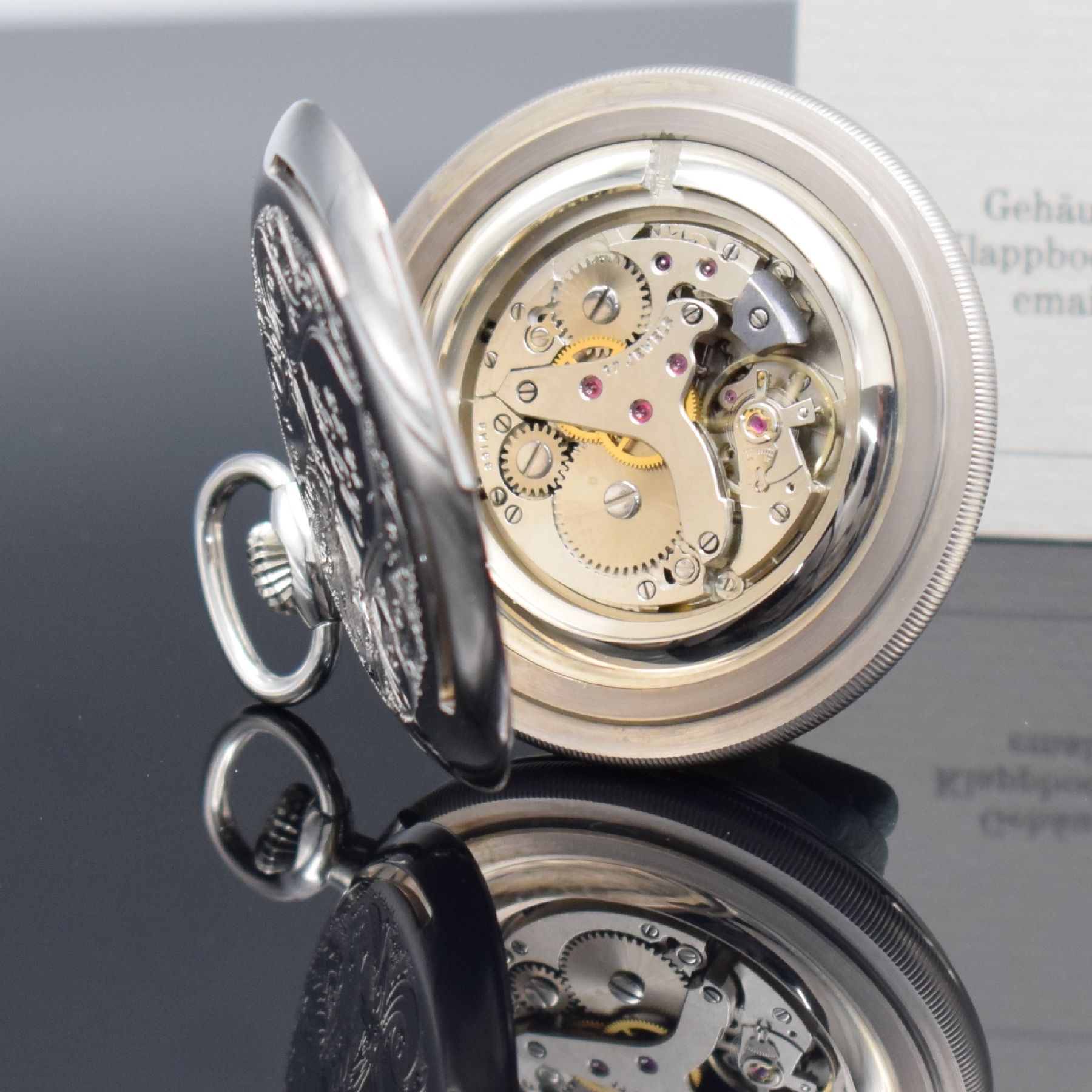 Detail c: TISSOT Replica 1920 offene Taschenuhr mit Wecker, Schweiz um 1990, rhod. aufstellbares Gehäuse, emailfarb. Zifferbl., mittig blau lackiert, ...