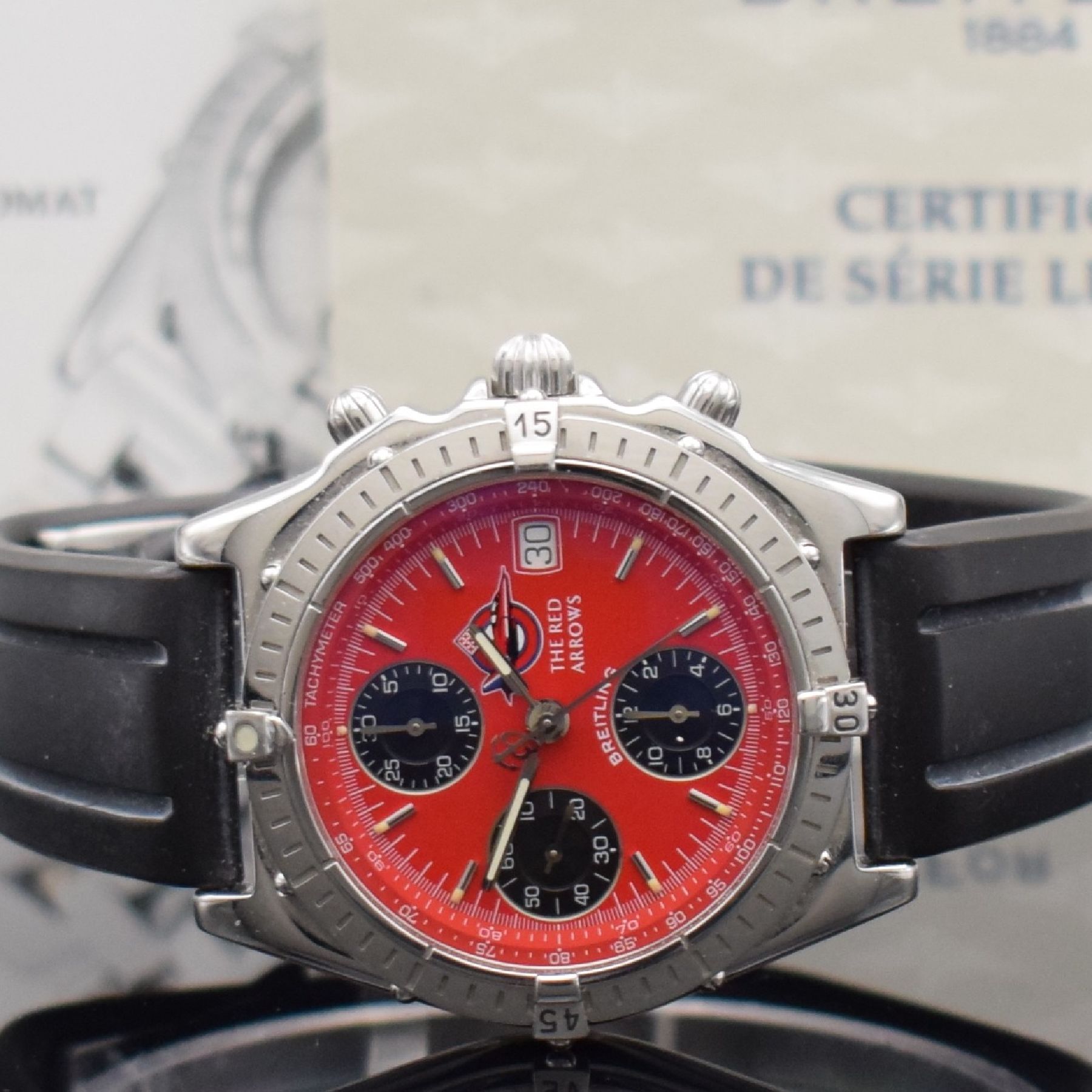 Detail a: BREITLING seltener Chronomat Sonderserie The Red Arrows, Automatik, Ref. A13050.1, herausgegeben zu Ehren gleichnamiger Kunstflugstaffel 1965 - 1996, ...