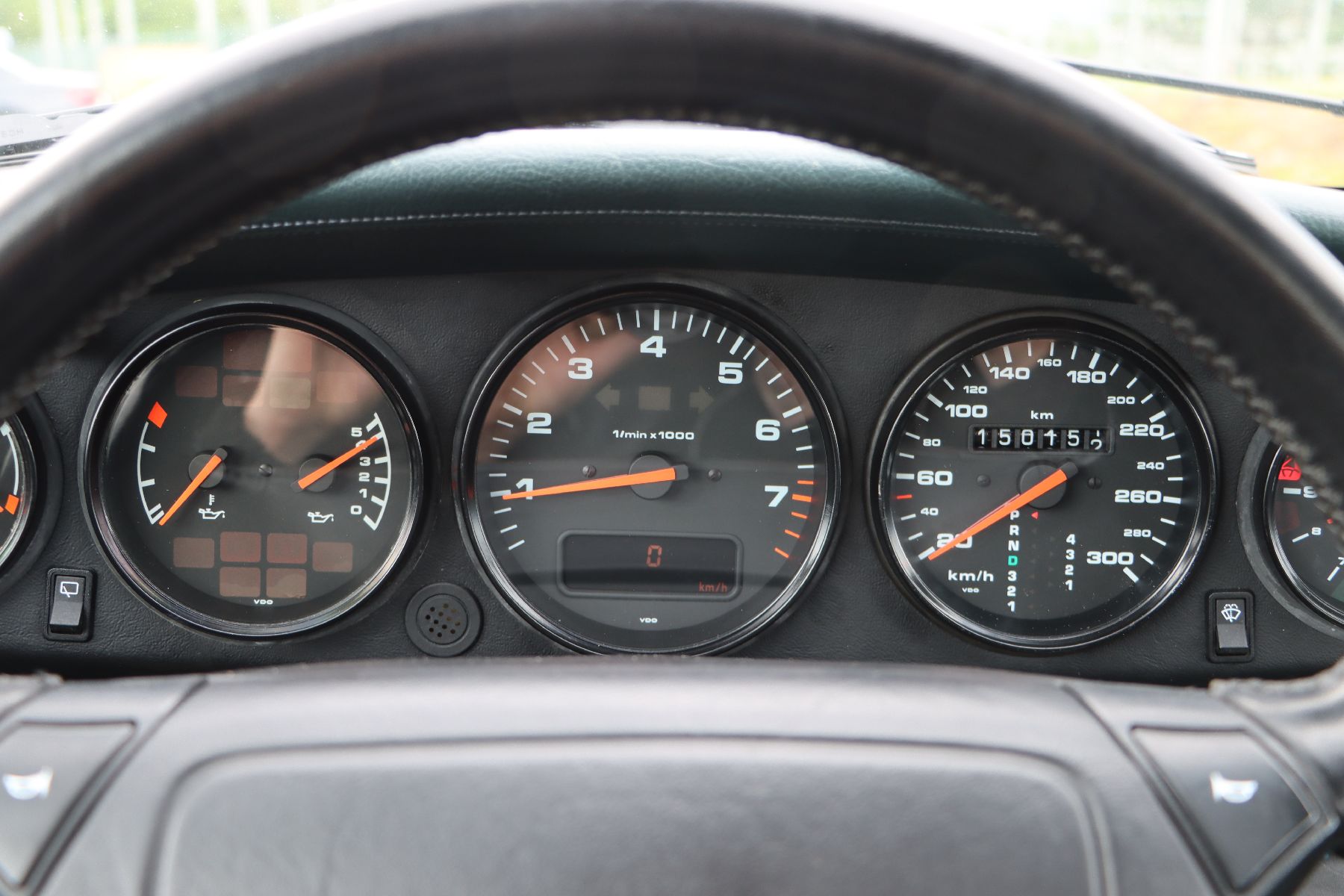 Detail f: Porsche 964 911 Carrera 2 Coupé, Fahrgestellnummer: WPOZZZ96ZMS405237, EZ 03/1991, 4. Hand (2. auf 3. Hand Übernahme Geschäft/Privat), ...