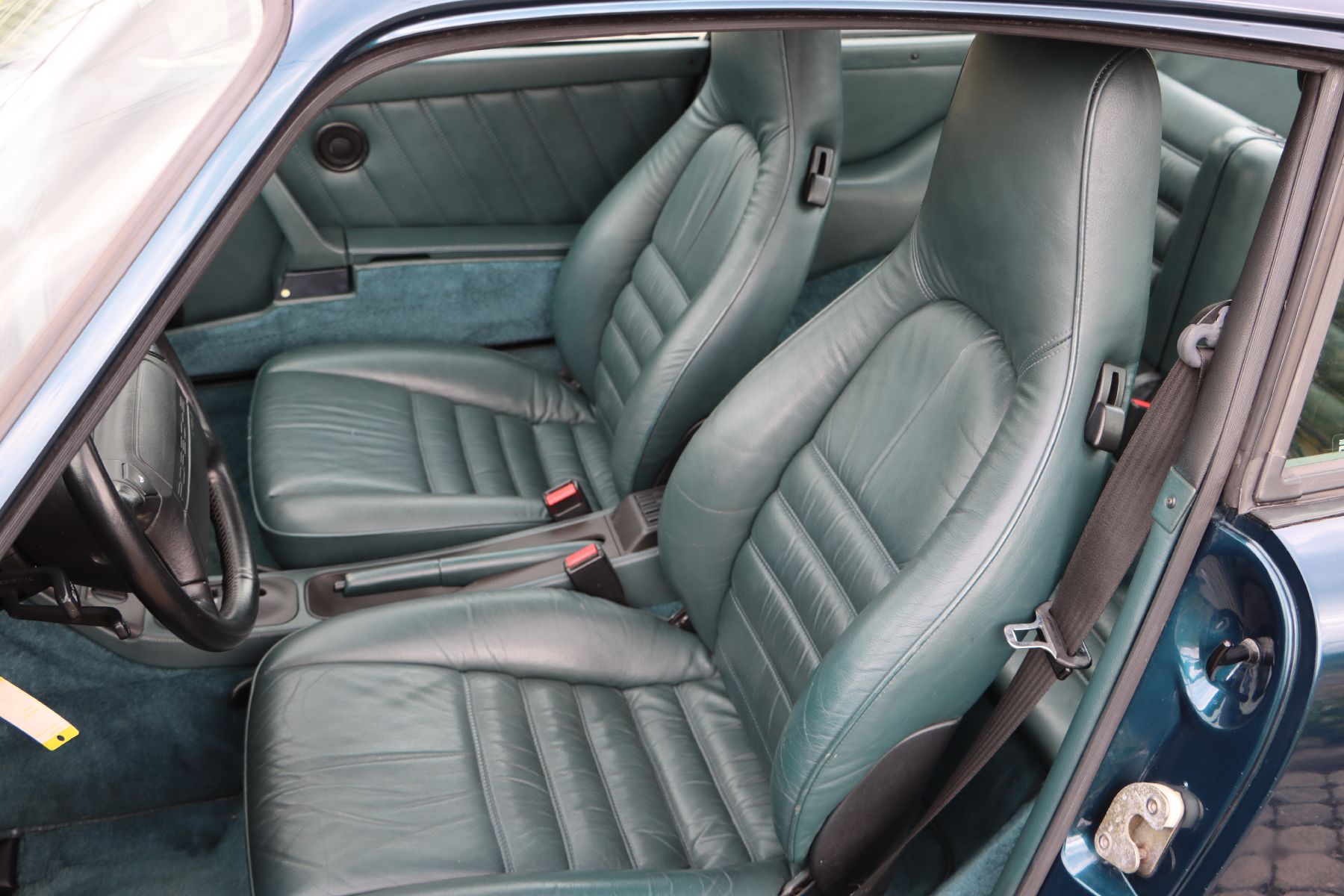 Detail g: Porsche 964 911 Carrera 2 Coupé, Fahrgestellnummer: WPOZZZ96ZMS405237, EZ 03/1991, 4. Hand (2. auf 3. Hand Übernahme Geschäft/Privat), ...