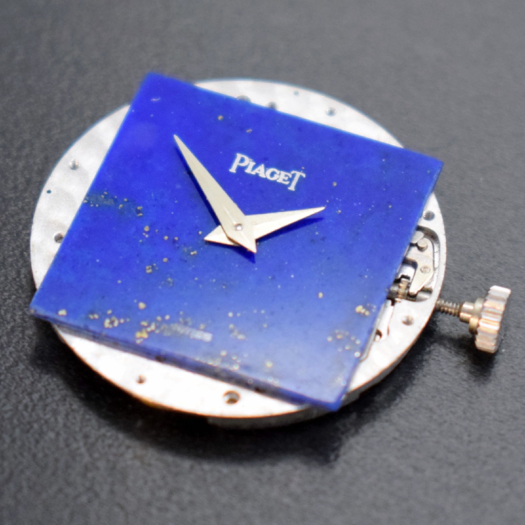 Detail j: PIAGET seltene, quadratische Damenarmbanduhr Altiplano in WG 750/000 mit Lapislazuli Zifferblatt & Lünette Referenz 9200 C 4, Handaufzug, Schweiz um ...