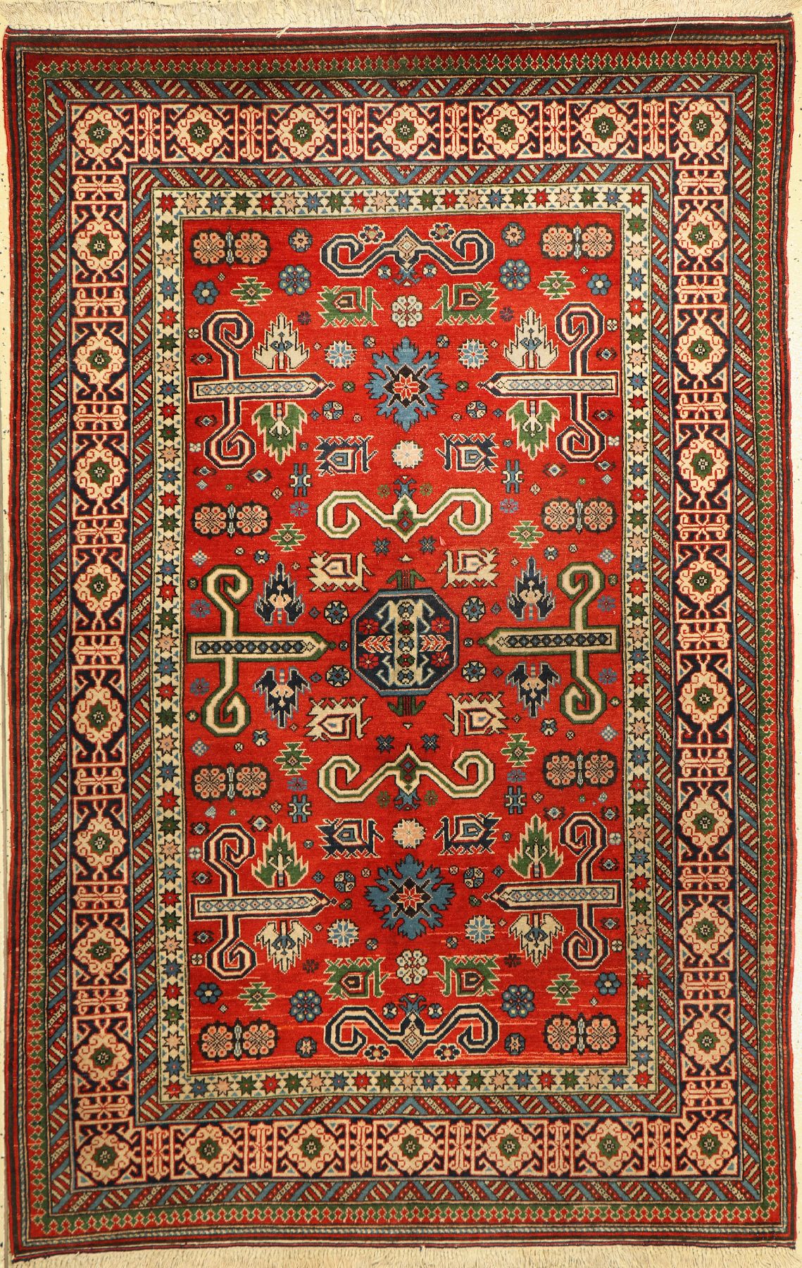 Shirvan alt, Rußland, ca. 40 Jahre, Wolle auf Baumwolle, ca. 205 x 133 cm, EHZ: 2