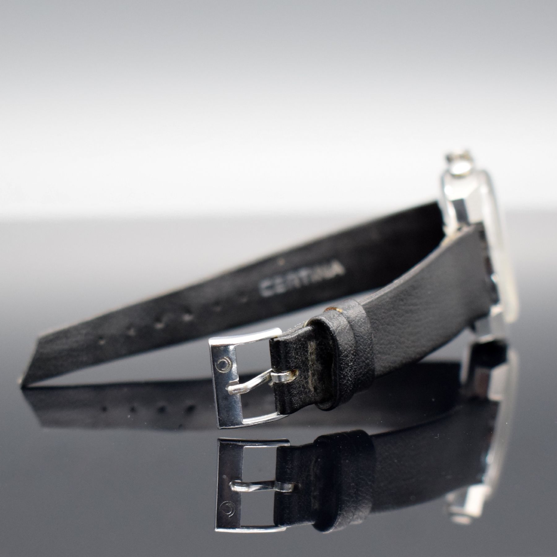 Detail d: CERTINA Argonaut Herrenarmbanduhr mit Chronograph Kal. Valjoux 726, Schweiz um 1970, Handaufzug, Ref. 8501 501, Edelstahlgeh. m. geschr. Boden, orig. ...