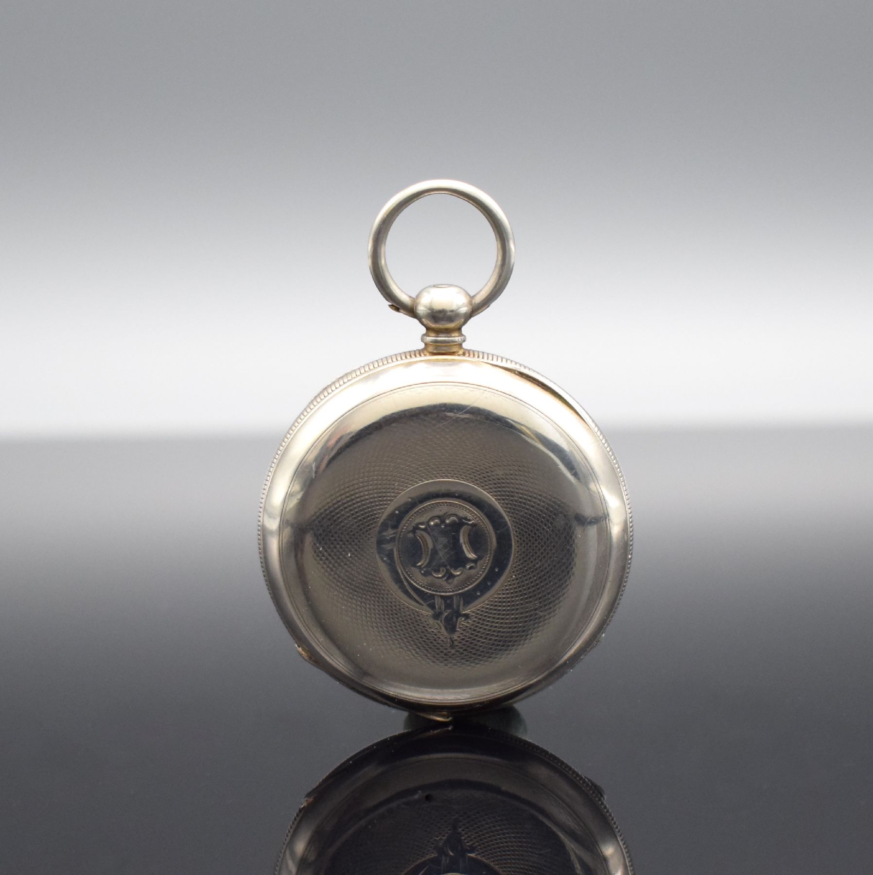 Detail a: Offene Taschenuhr mit doppelter Zeitanzeige, Schweiz für Osmanisches Reich um 1870, Silbergehäuse, innen verg., Emailzifferbl. m. röm. & ...