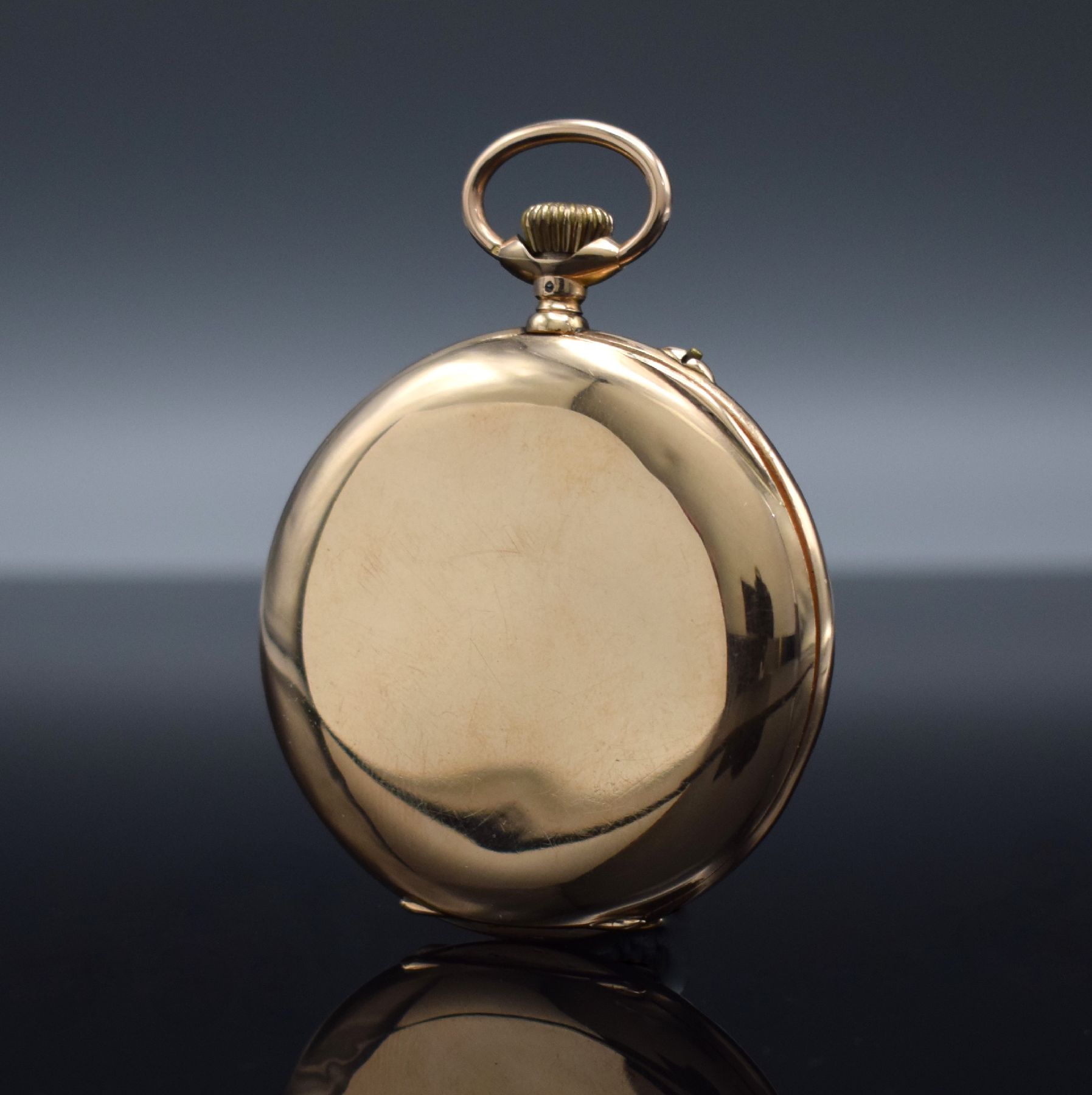 Detail a: IWC offene Taschenuhr in RoseG 585/000, Schweiz um 1918, 2-Deckel Goldgeh. dell., Emailzifferbl. m. arab. Zahlen riss./besch., Stahlzeiger, verg. ...