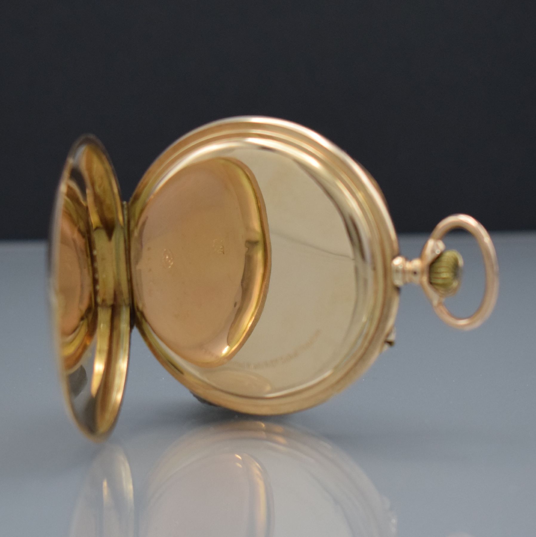 Detail c: IWC offene Taschenuhr in RoseG 585/000, Schweiz um 1918, 2-Deckel Goldgeh. dell., Emailzifferbl. m. arab. Zahlen riss./besch., Stahlzeiger, verg. ...