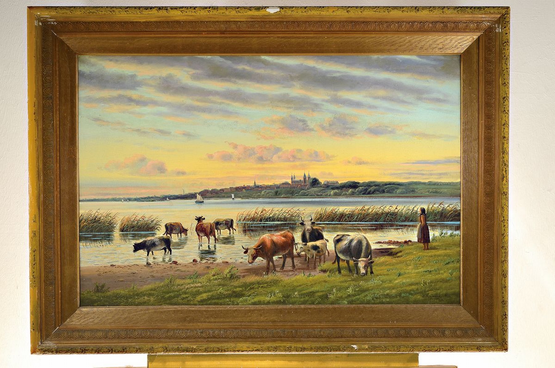 Detail k: Bisgaard, wohl dänischer Maler, dat. 1896, Hirte mit Kühen am Fluss, Öl/Lwd, re. unten signiert, l. Altersspuren, ca. 75 x 112 cm, Prunkrahmen ...