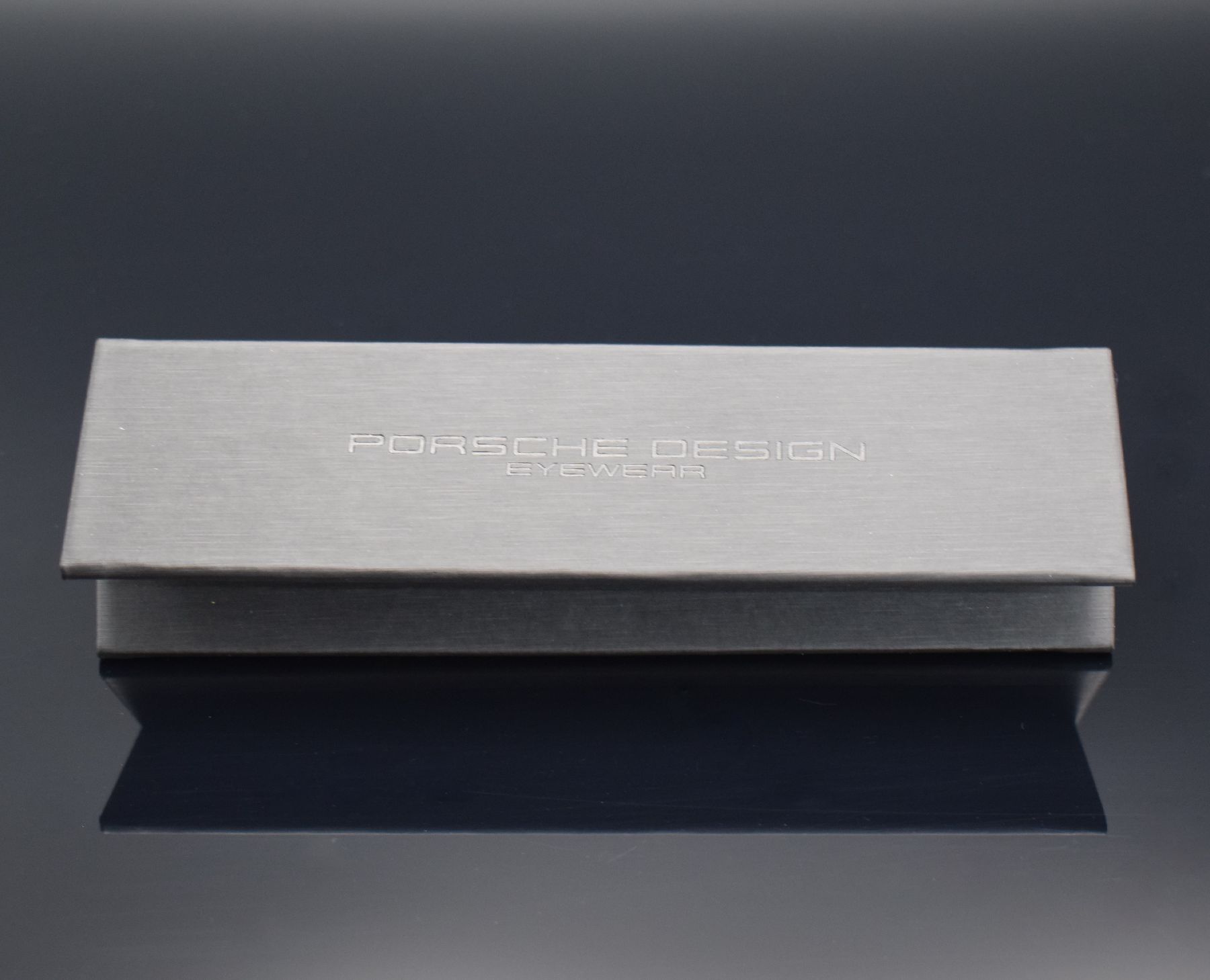 Detail f: PORSCHE DESIGN 911 Classic Chronograph Herrenarmbanduhr, um 2000, quarz, Ref. WAP0700060C, verschr. Edelstahlgeh. inkl. Gliederband m. Faltschl., ...