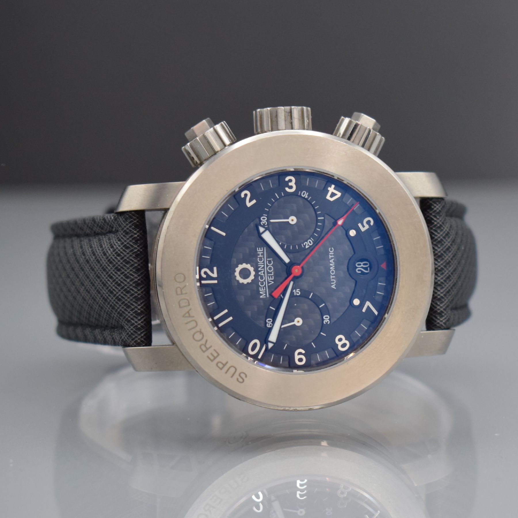 MECCANICHE VELOCI Superquadro große Herrenarmbanduhr mit Chronograph, Italien um 2015, Automatik, beids. vergl. & verschr. Geh. in Titan, ...