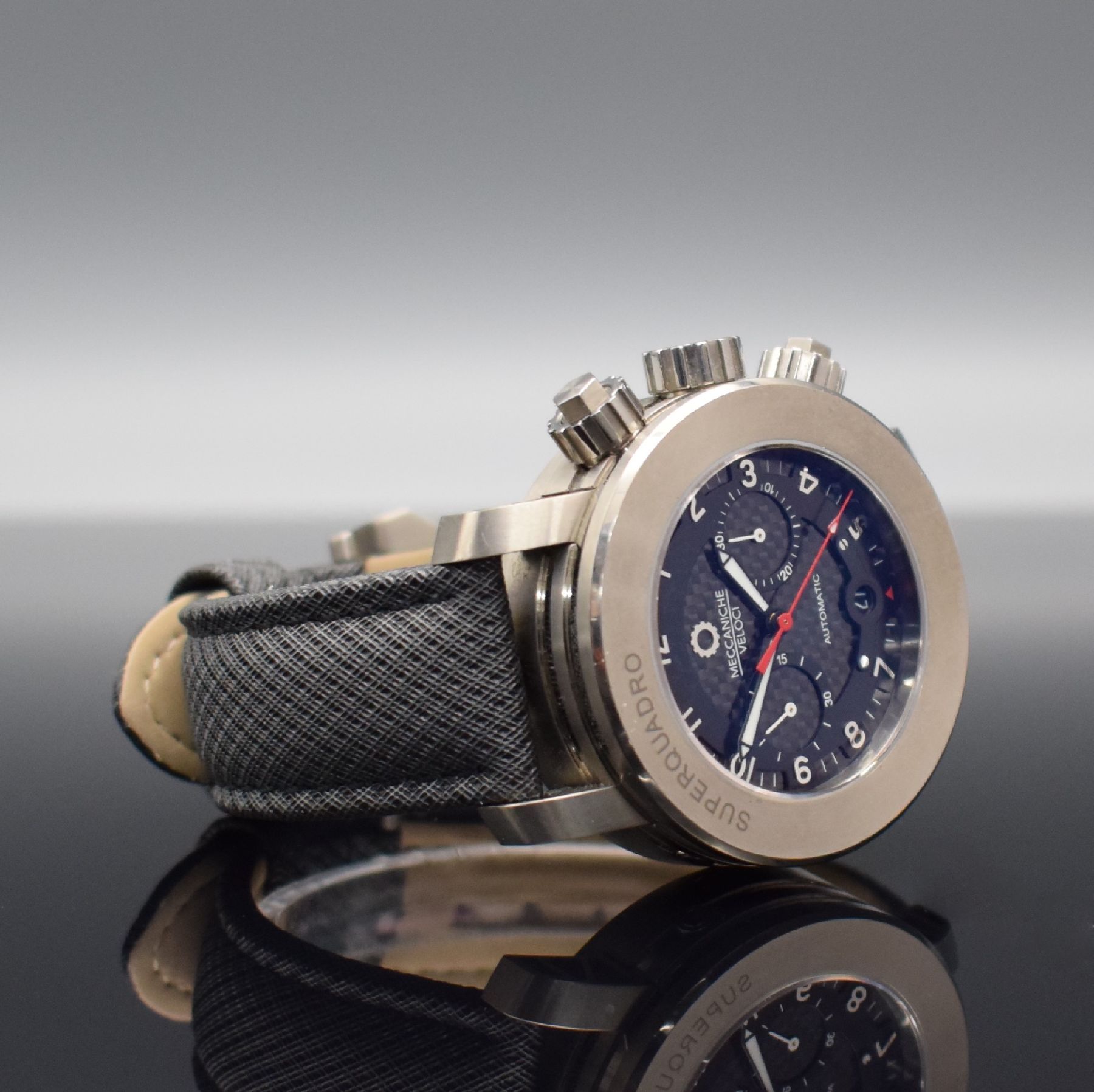 Detail c: MECCANICHE VELOCI Superquadro große Herrenarmbanduhr mit Chronograph, Italien um 2015, Automatik, beids. vergl. & verschr. Geh. in Titan, ...