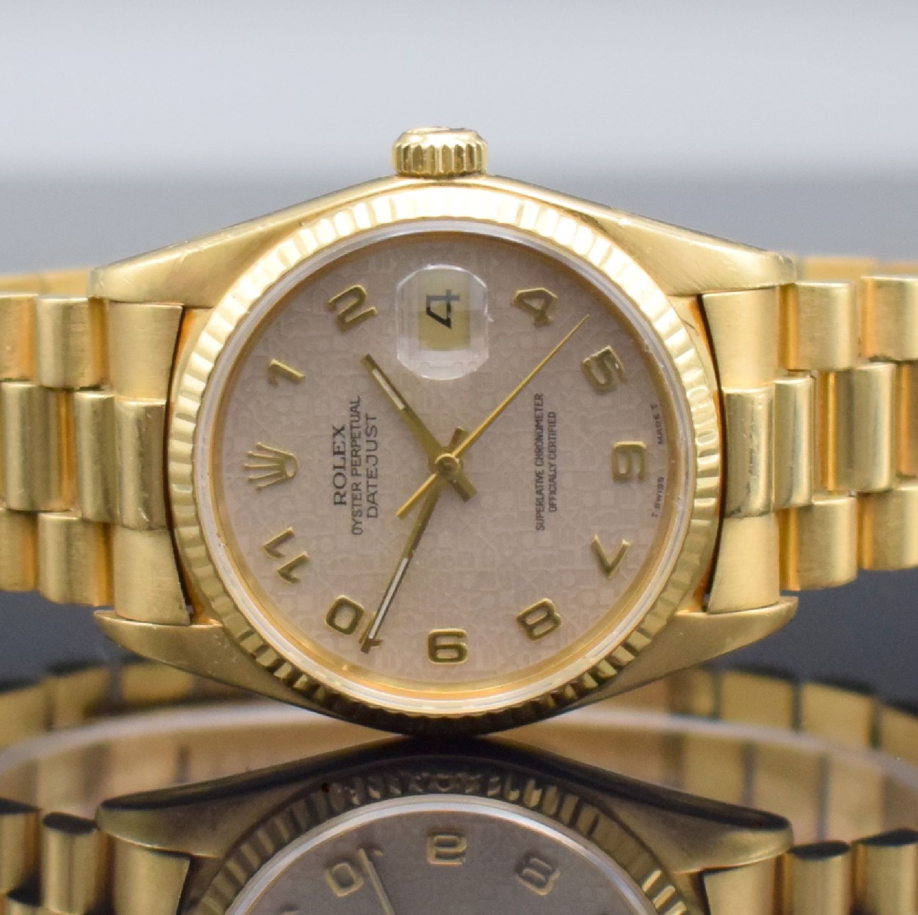 Detail a: ROLEX Herrenarmbanduhr Oyster Perpetual Datejust in GG 750/000 Referenz 16018, Automatik, Schweiz um 1987, Präsidentband mit Faltschließe, ...