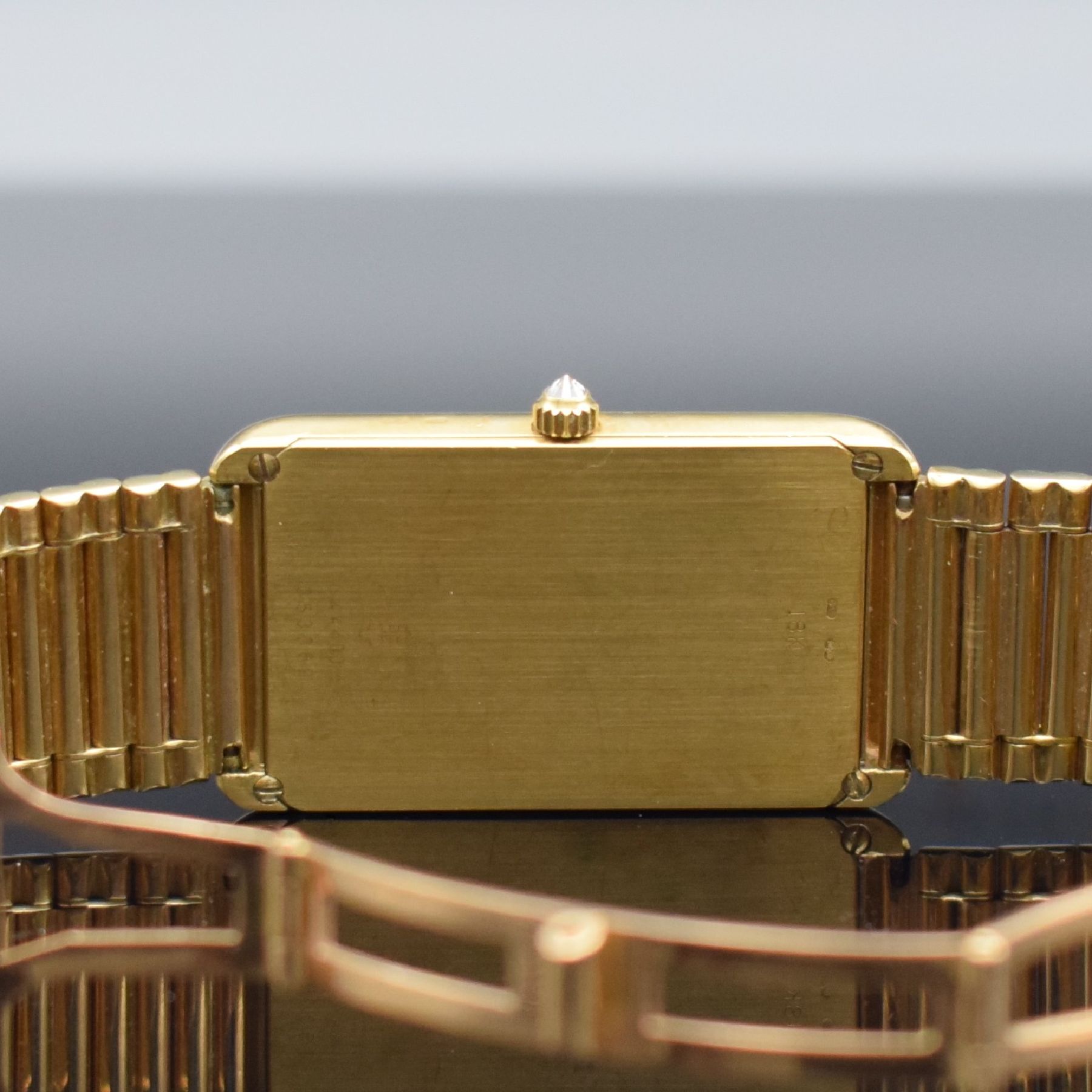 Detail f: CORUM Herrenarmbanduhr in Form eines 15g Feingoldbarrens, Schweiz um 1993, quarz, Ref. 44400, GG 750/000 Gehäuse inkl Gliederband m. dopp. ...