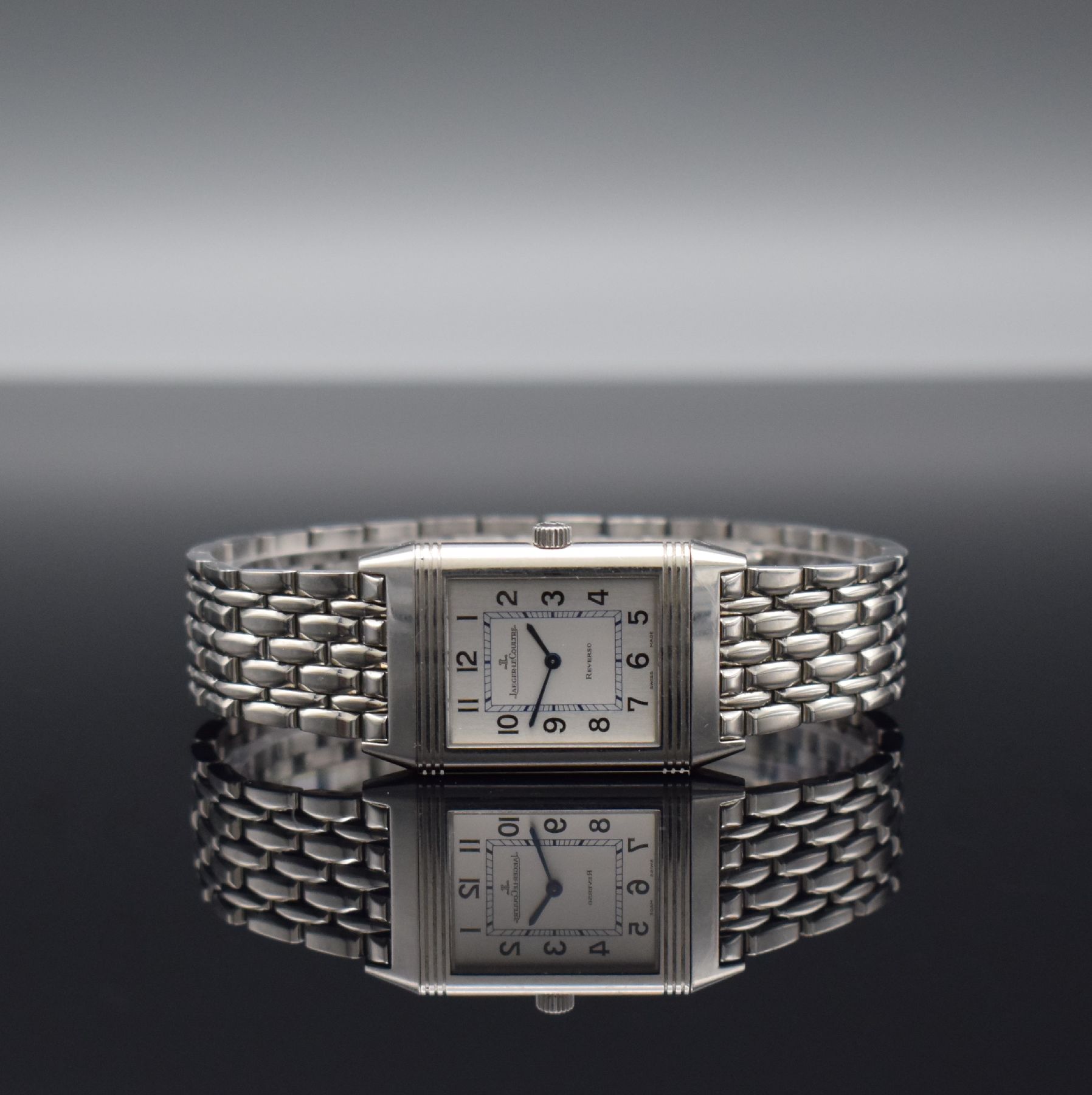 Jaeger-LeCoultre Reverso Classic Armbanduhr in Stahl, Schweiz lt. beiliegender Garantie- Karte verk. 2007, quarz, rechteck. Wendegeh., orig. ...