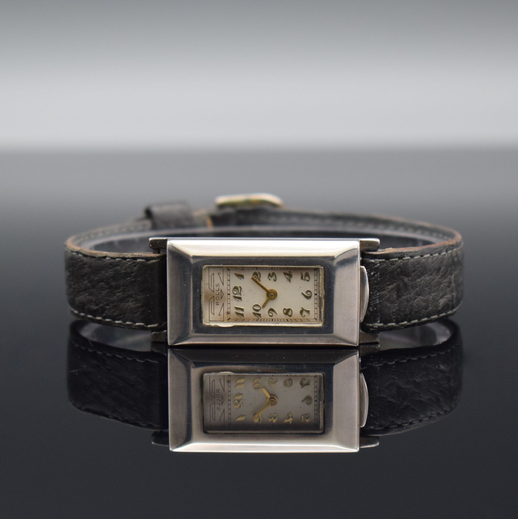 ATO ROLLS seltene Armbanduhr mit früher Rüttelautomatik, Schweiz um 1930, Automatik, Scharniergeh. in Silber, orig. Zifferbl. m. aufges. gold. ...