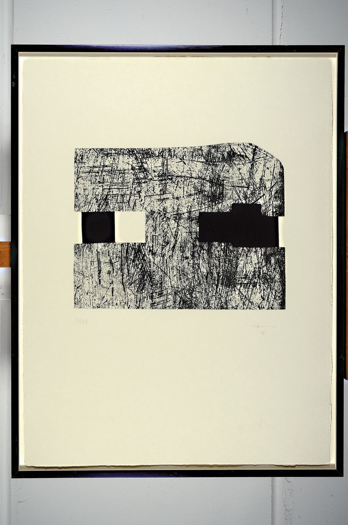 Detail k: Eduardo Chillida, 1924-2002, "Munich", Radierung auf festem Büttenpapier, sign., monogrammiert, num. 33/98, WVZ Nr. Van der Koelen 94015, ...
