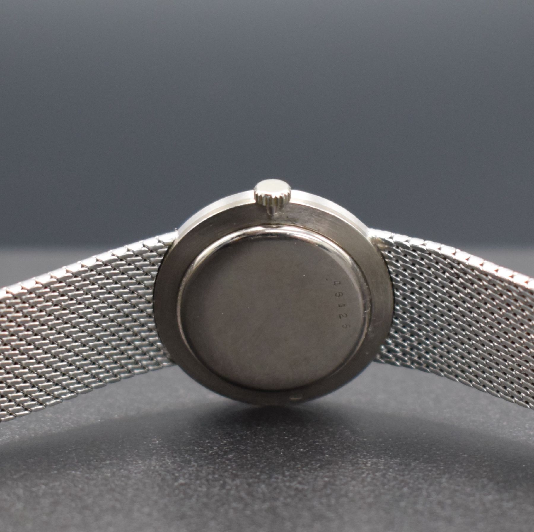 Detail f: AUDEMARS PIGUET / TÜRLER feine Damenarmbanduhr in WG 750/000, Handaufzug, Schweiz um 1972, 3-teil. Geh., Boden wie mit Diamanten bes. Lünette ...