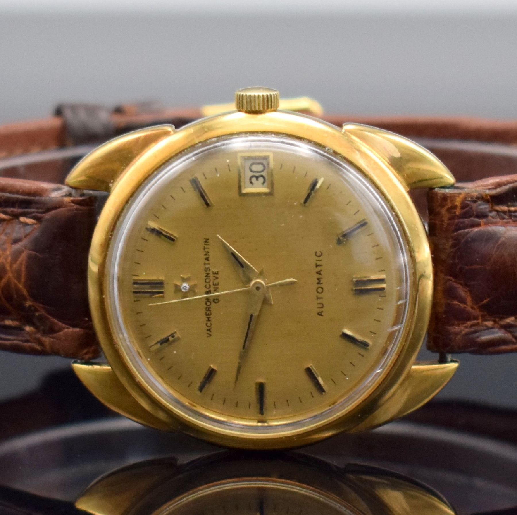 Detail a: VACHERON & CONSTANTIN Chronometre Royal seltene Armbanduhr in GG 750/000 Kaliber 1072/1, Automatik, Schweiz um 1965, verschr. Geh., Ref. 6694, gold. ...
