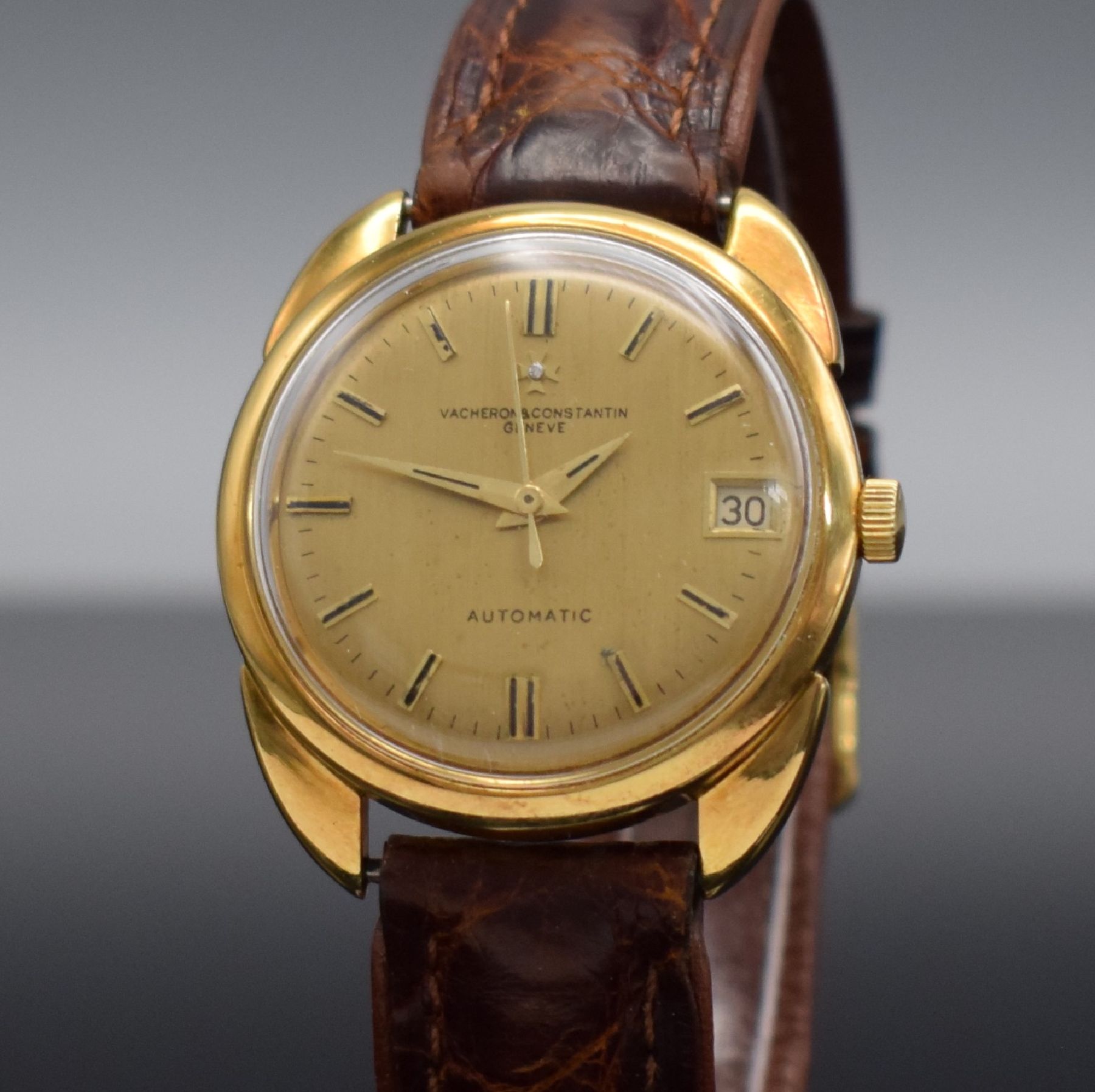 Detail c: VACHERON & CONSTANTIN Chronometre Royal seltene Armbanduhr in GG 750/000 Kaliber 1072/1, Automatik, Schweiz um 1965, verschr. Geh., Ref. 6694, gold. ...