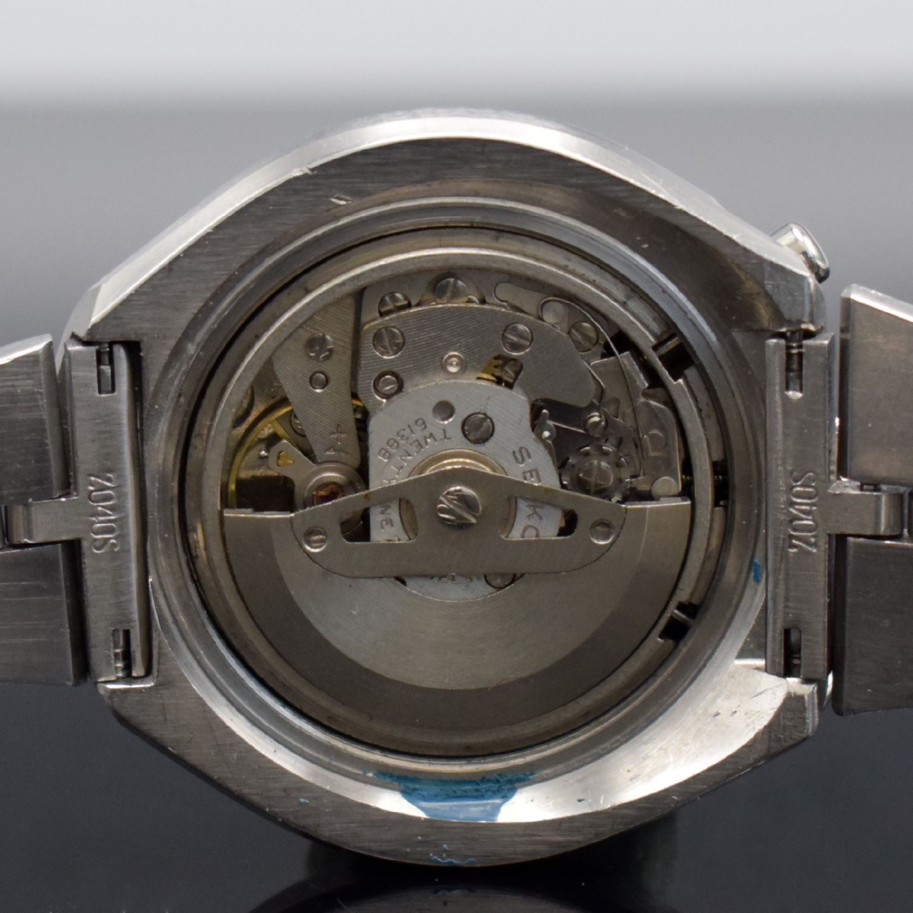 Detail f: SEIKO Schaltradchronograph "Bullhead" Referenz 6138-0040, Automatik, Japan um 1975, verschr. Edelstahlgeh. inkl. orig. Gliederband m. ...