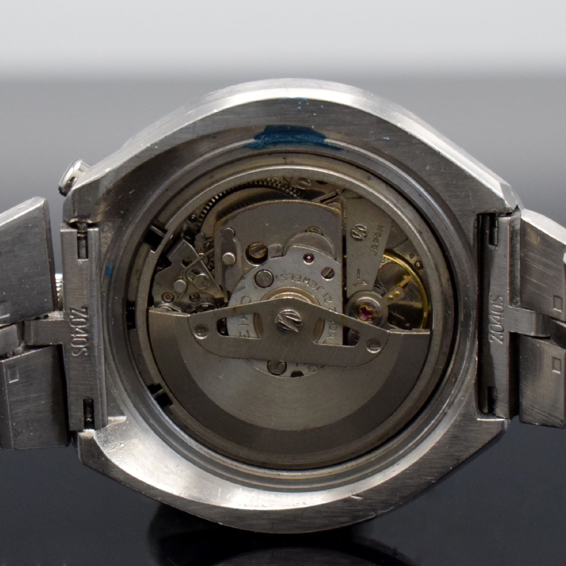 Detail g: SEIKO Schaltradchronograph "Bullhead" Referenz 6138-0040, Automatik, Japan um 1975, verschr. Edelstahlgeh. inkl. orig. Gliederband m. ...