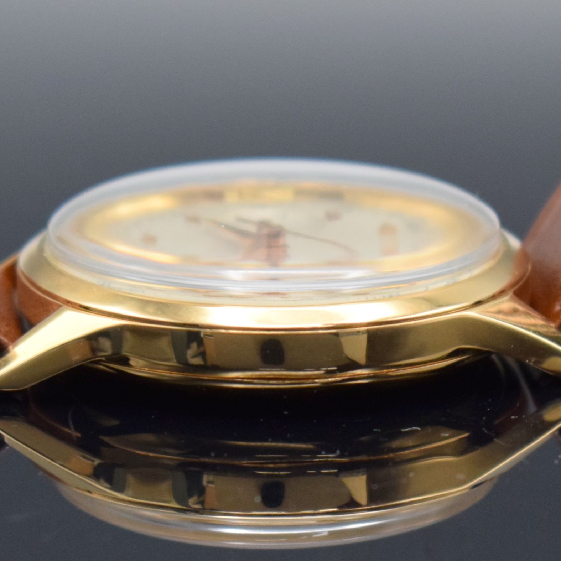 Detail d: LONGINES 30CH großer Flyback-Chronograph in RoseG 750/000, Handaufzug, Schweiz um 1955, Ref. 5967, 3-teil. Geh., Boden & Glasrand aufgedr., orig. ...