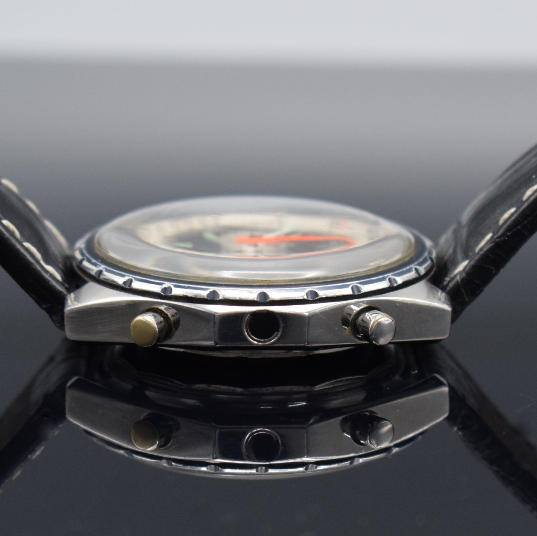 Detail c: BREITLING Armbandchronograph Navitimer Chrono-Matic Referenz 1806, Automatik, Schweiz um 1972, verschr. Stahlgeh., orig. Krone & Drücker, innen ...