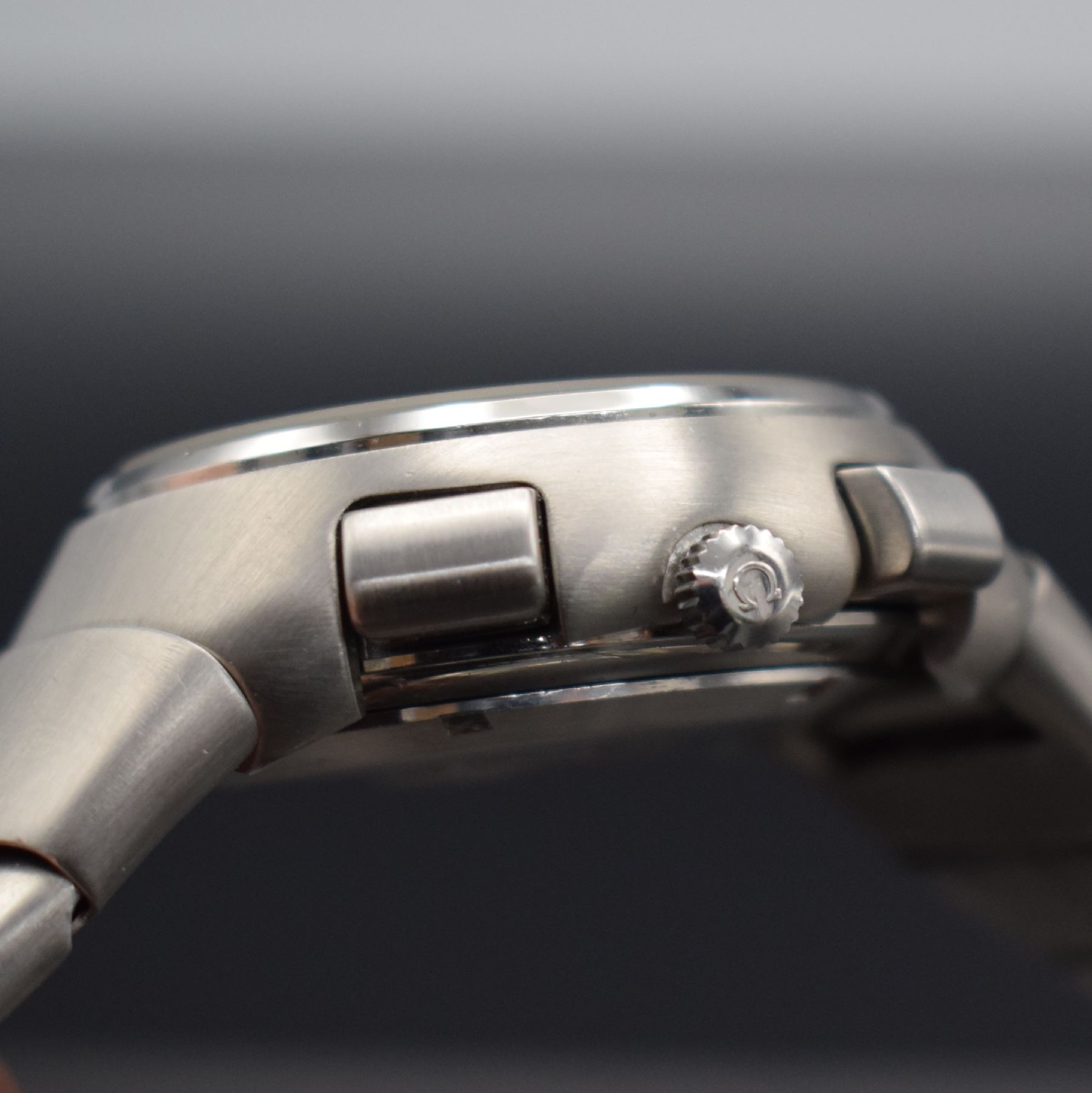 Detail e: OMEGA Chronometer Speedsonic f 300 Hz sog. "Lobster" seltener Armbandchronograph, Schweiz um 1975, Stimmgabelschwinger, Ref. 188.0001 / ...