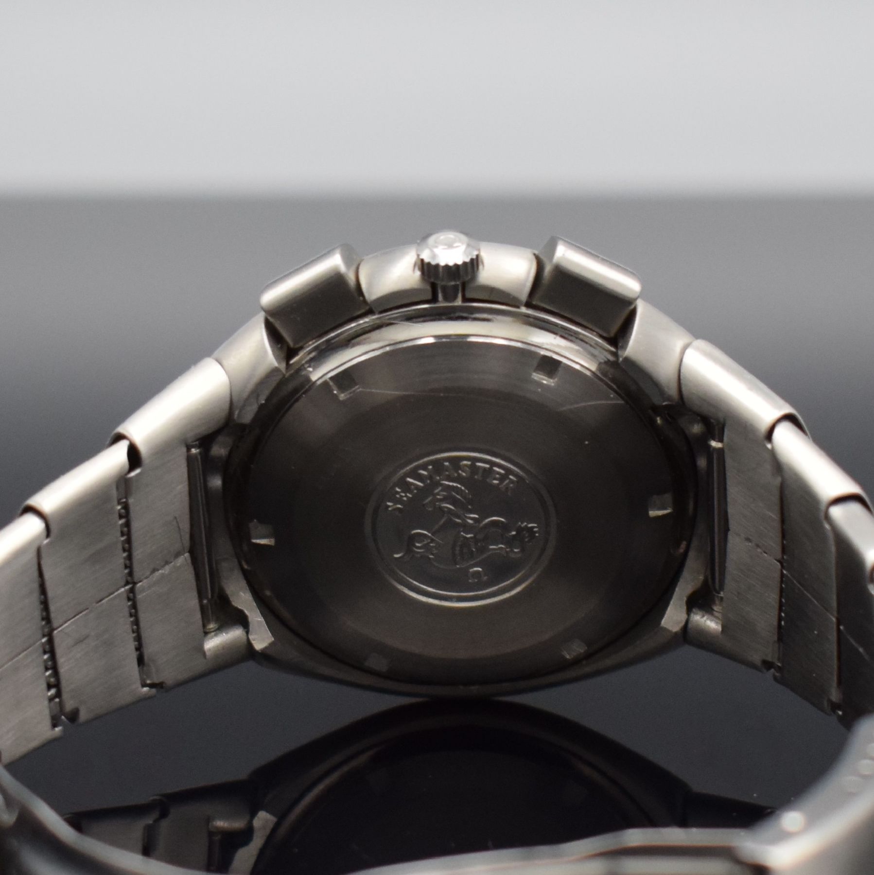 Detail f: OMEGA Chronometer Speedsonic f 300 Hz sog. "Lobster" seltener Armbandchronograph, Schweiz um 1975, Stimmgabelschwinger, Ref. 188.0001 / ...