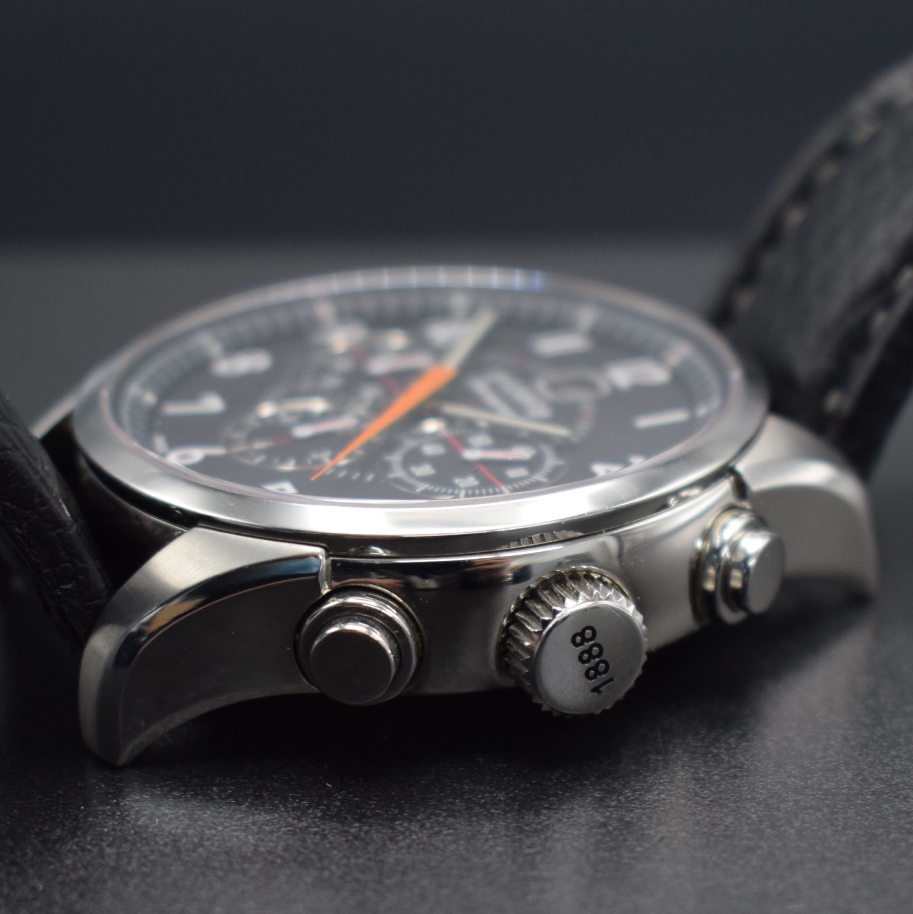 Detail d: ROAMER Herrenarmbanduhr mit Chronograph, Schweiz um 2005, Automatik, massives beids. vergl. Edelstahlgeh., Boden 6-fach verschr., schwarzes Zifferbl. ...