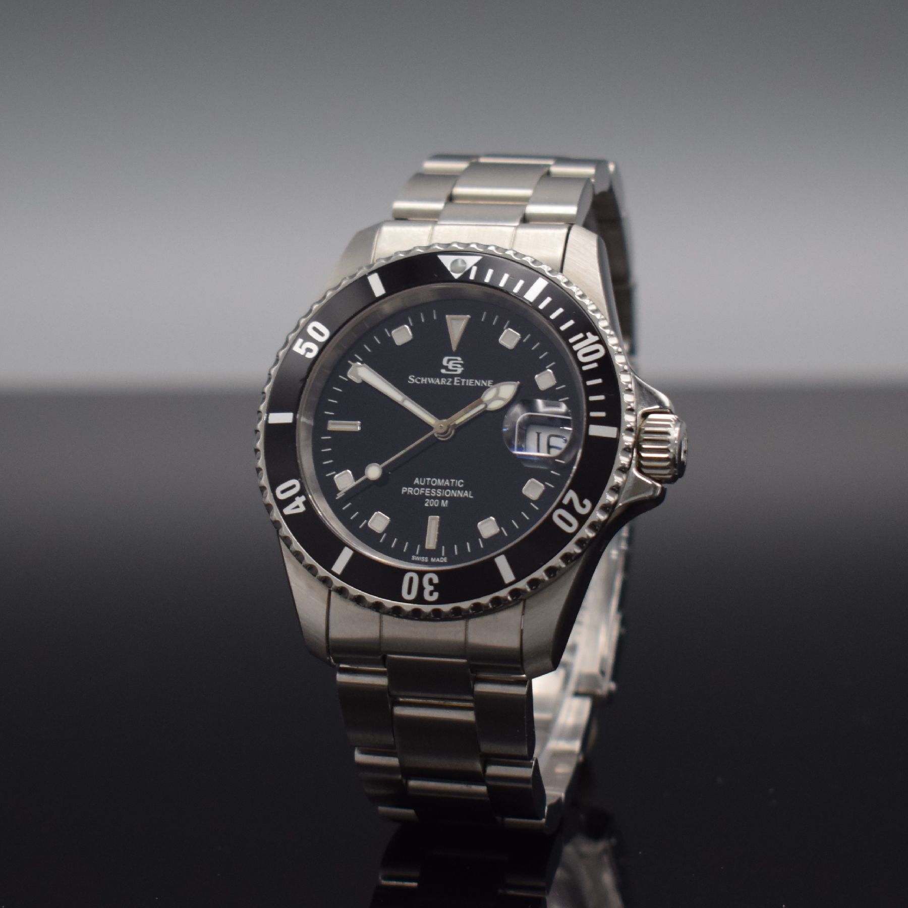 Detail b: SCHWARZ ETIENNE Professional 200M Herrenarmbanduhr, Schweiz um 2000, Automatik, verschr. Edelstahlgeh. inkl. orig. Band m. Faltschl., eins. drehbare ...