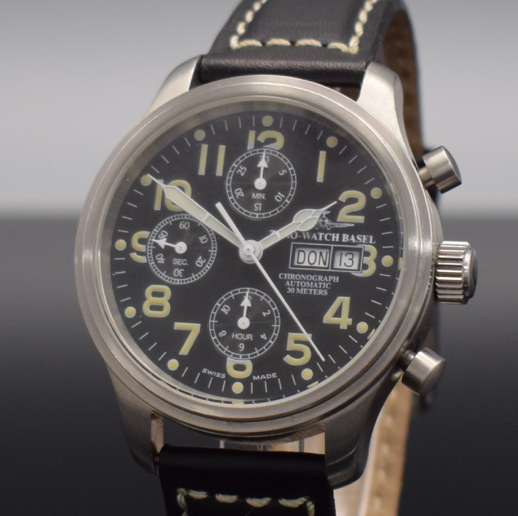 Detail c: ZENO WATCH BASEL Armbandchronograph, Schweiz um 2005, Automatik, Ref. 9557, beids. vergl. Edelstahlgeh., Boden geschr., Lederband m. orig. Dornschl., ...