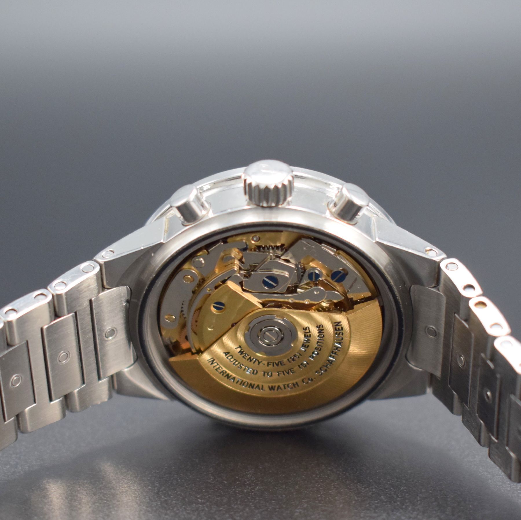 Detail g: IWC GST Herrenarmbanduhr mit Chronograph Referenz 3707, Schweiz um 1999, Automatik, verschr. Edelstahlgeh., orig. Gliederband m. Faltschl., silb. ...