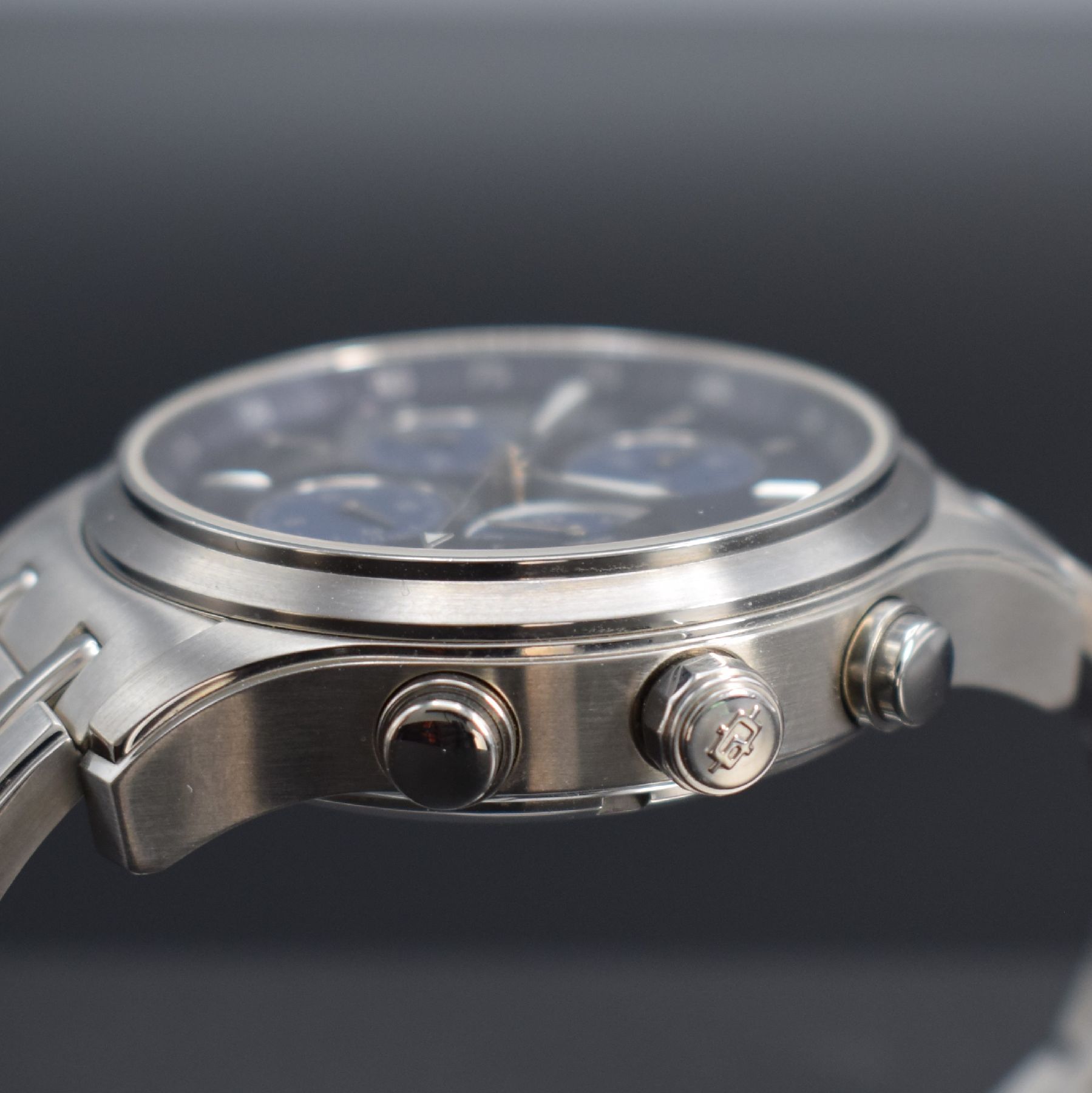 Detail e: LORENZ Herrenarmbanduhr Sondermodell Theatro Anniversaire Chronographe Réserve de Marche, Schweiz 2004, Automatik, in einer limitiertenAuflage zum ...