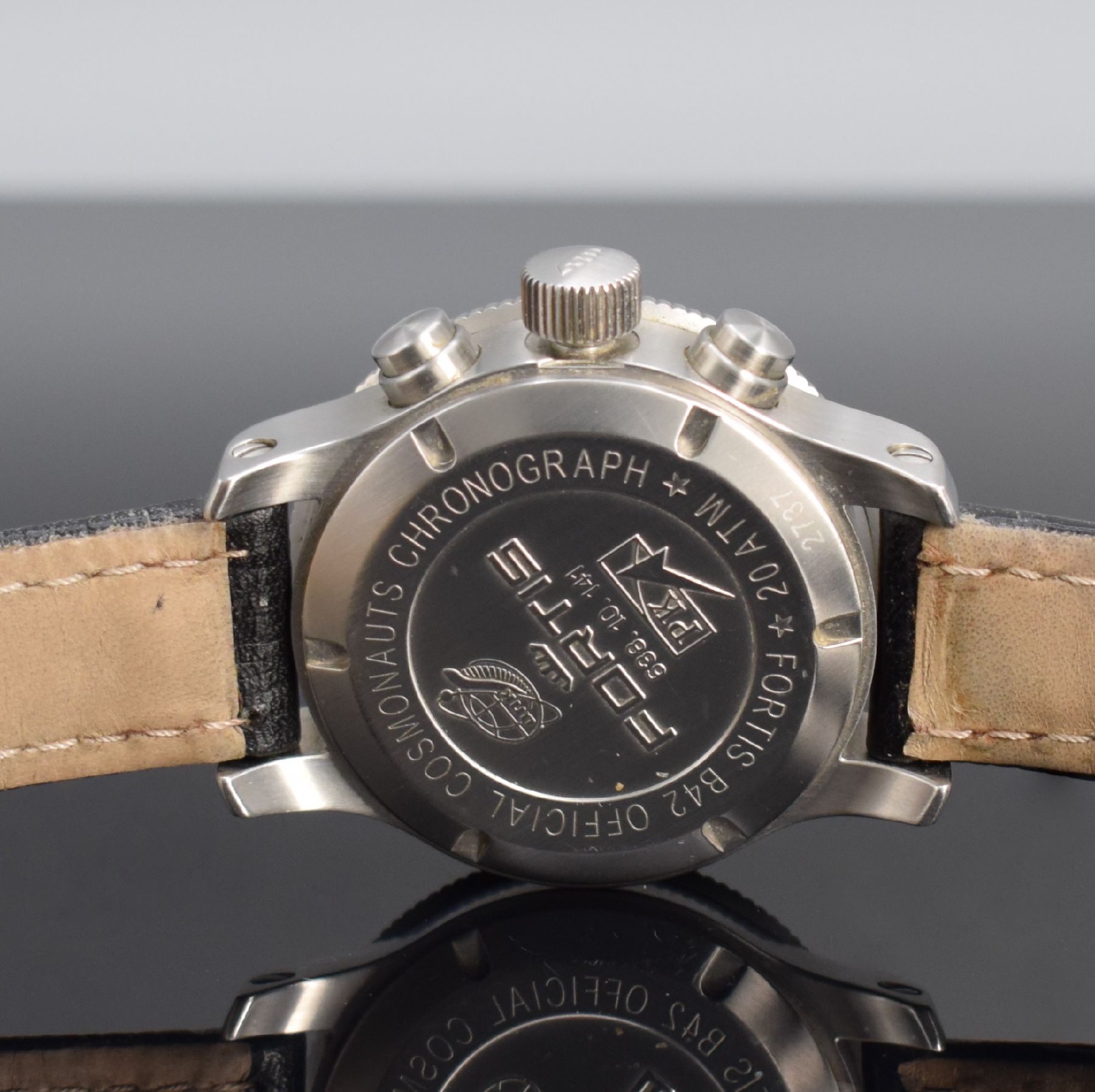 Detail f: FORTIS B-42 International Space Station Limited Edition Herrenarmbanduhr mit Chronograph, Schweiz um 2005, Automatik, Ref. 638.10.141, verschr. ...