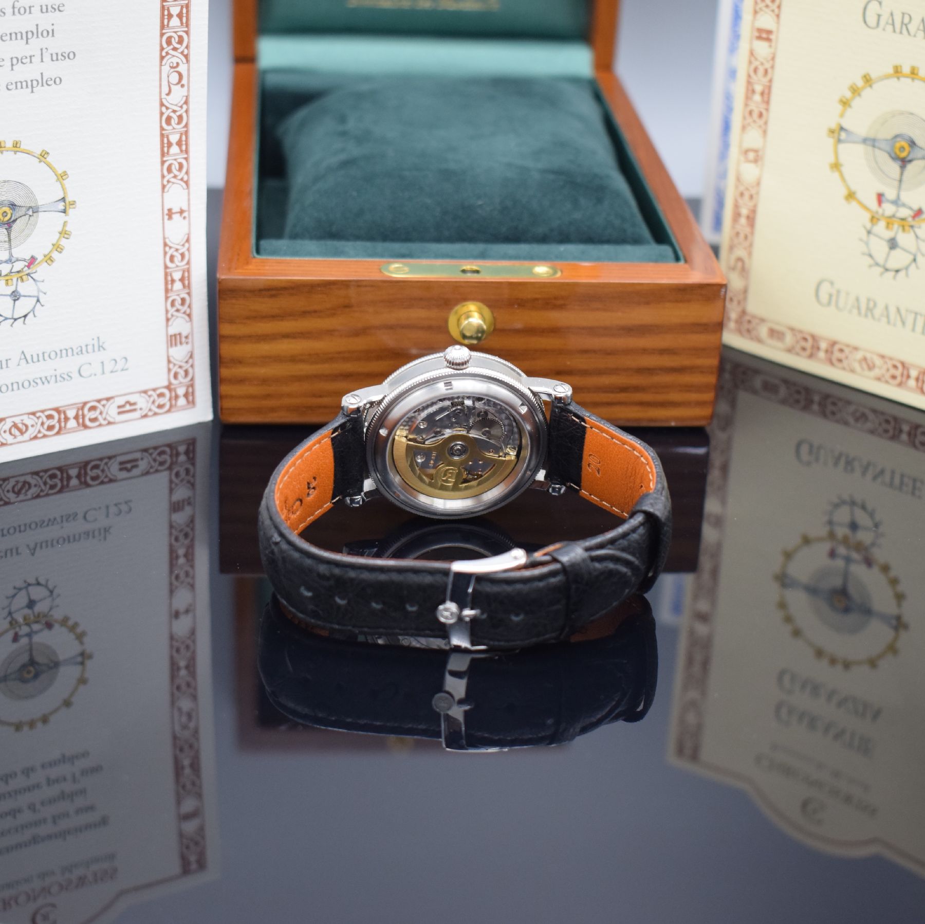 Detail g: CHRONOSWISS Regulateur Herrenarmbanduhr in Edelstahl Referenz CH 1223, Automatik, beids. vergl. Geh., Boden verschr., orig. Lederband m. orig. ...