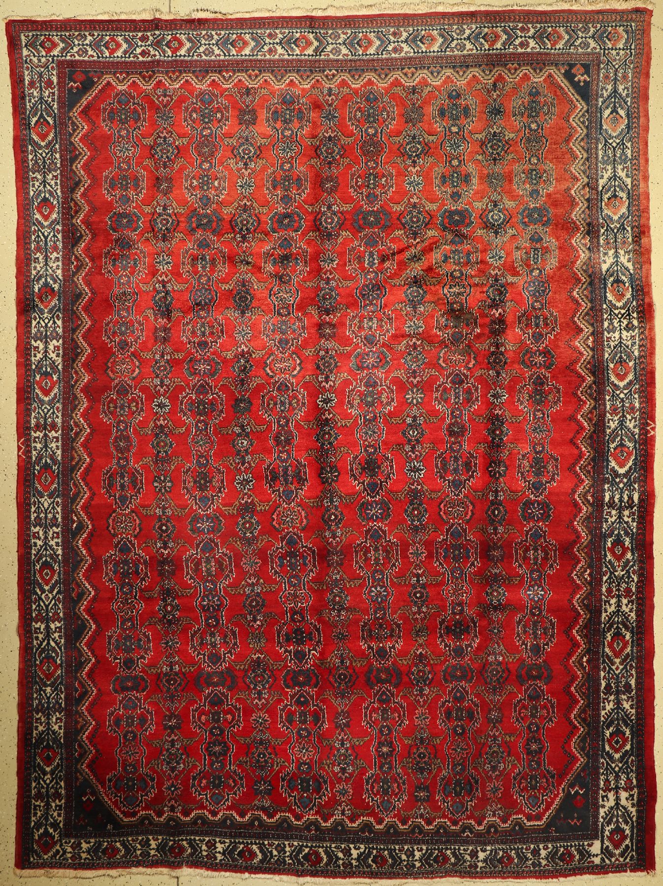 Hamadan alt, Persien, um 1950, Wolle auf Baumwolle, ca. 368 x 263 cm, EHZ: 3