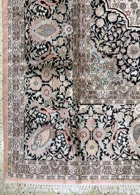 26188076c - Kaschmir Seide Palastteppich, Indien, um 1960, Flor Seidig, ca. 550 x 370 cm, EHZ: 3 ...